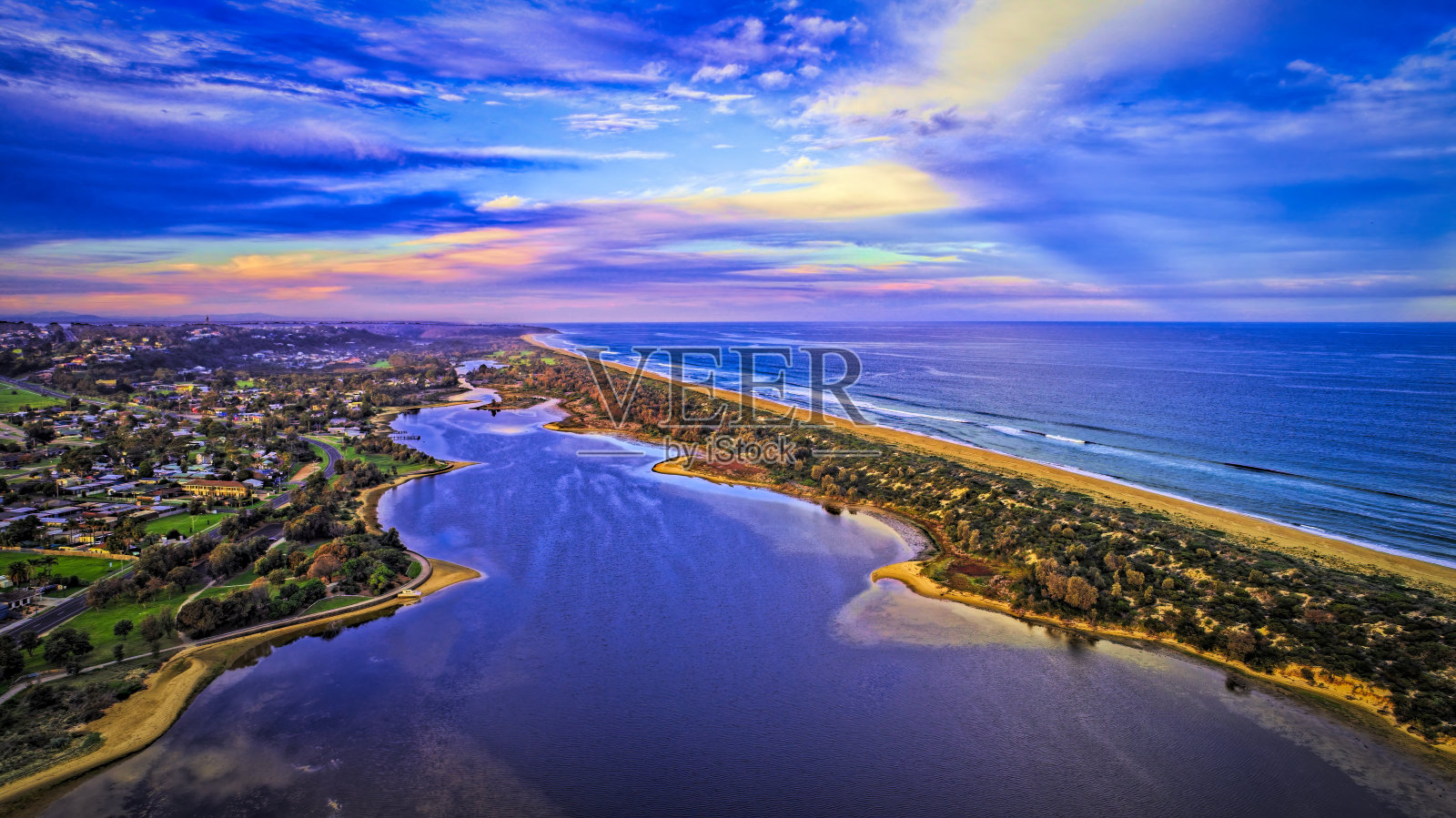 湖区日落照片摄影图片