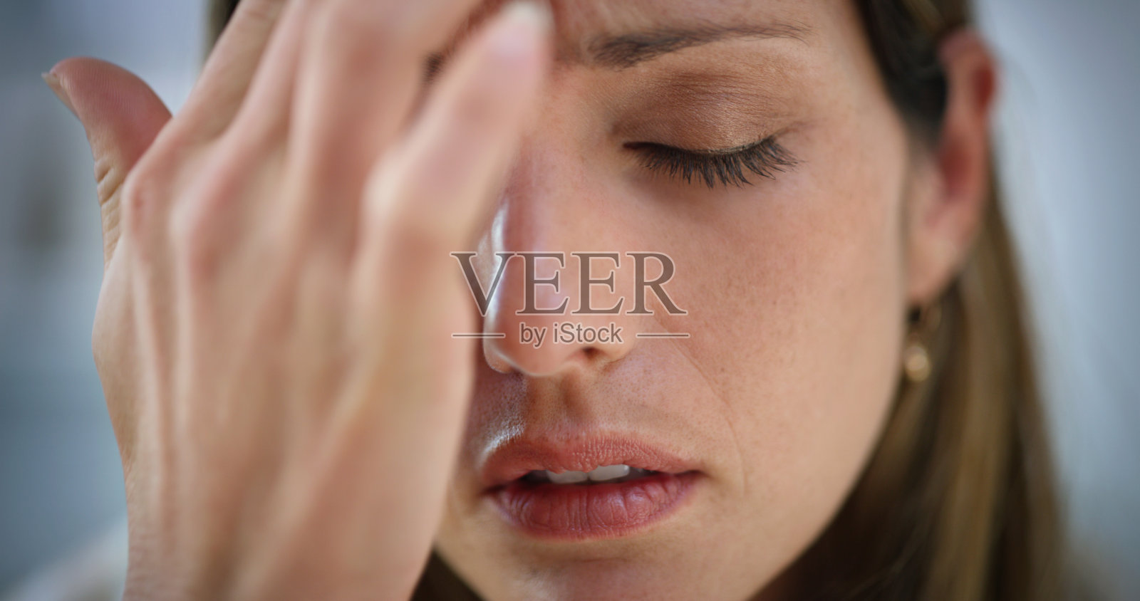 我怎么会犯这么可怕的错误照片摄影图片