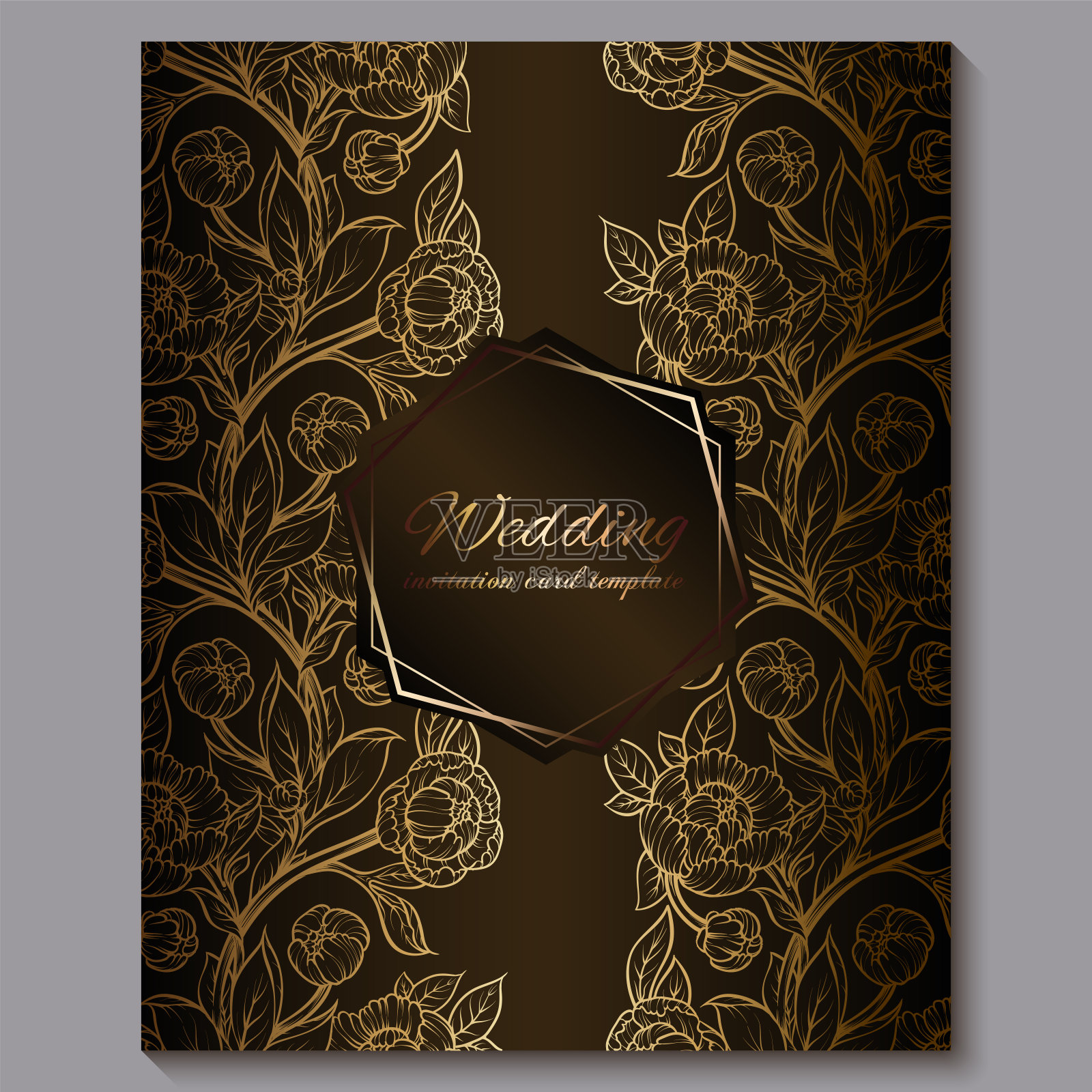 精致的巧克力皇家豪华婚礼请柬，金色花卉背景与框架和地方的文字，花边树叶由玫瑰或牡丹制成，金色光泽梯度。插画图片素材