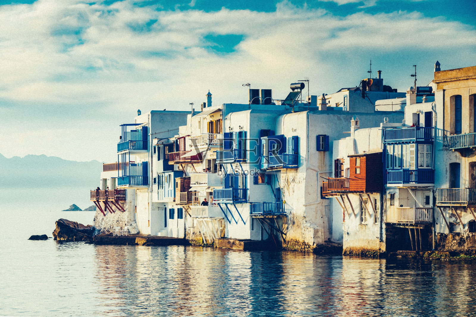 希腊米科诺斯岛的米科诺斯镇照片摄影图片