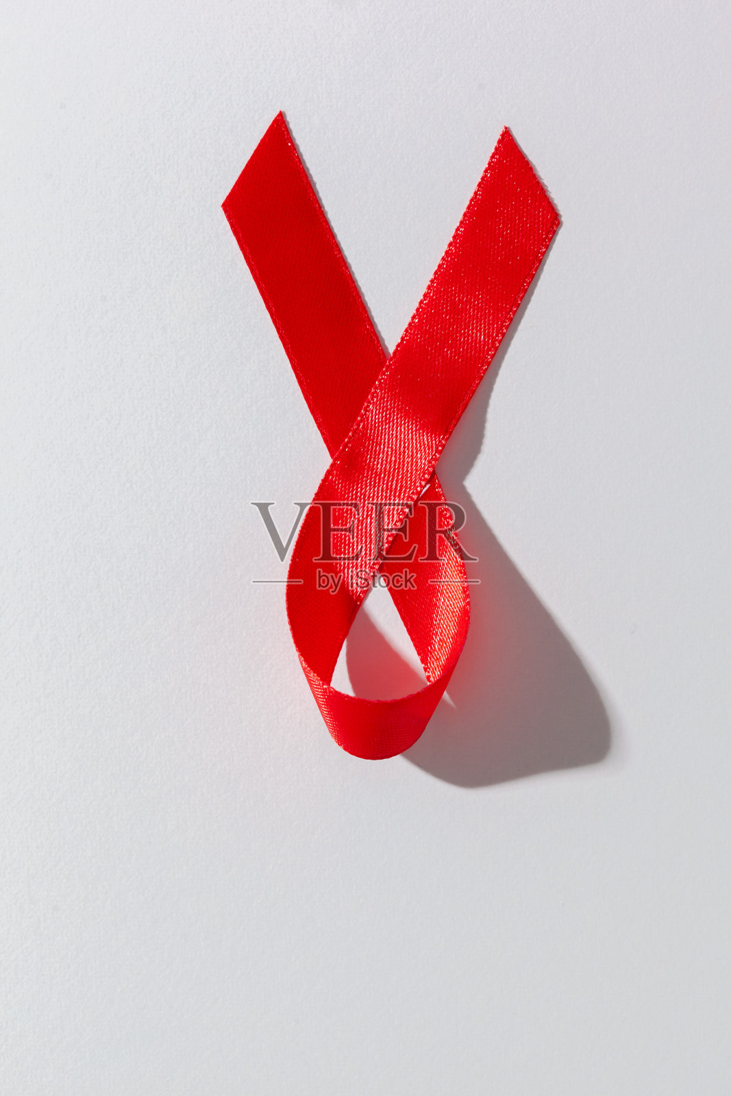 丝带作为艾滋病意识的象征照片摄影图片