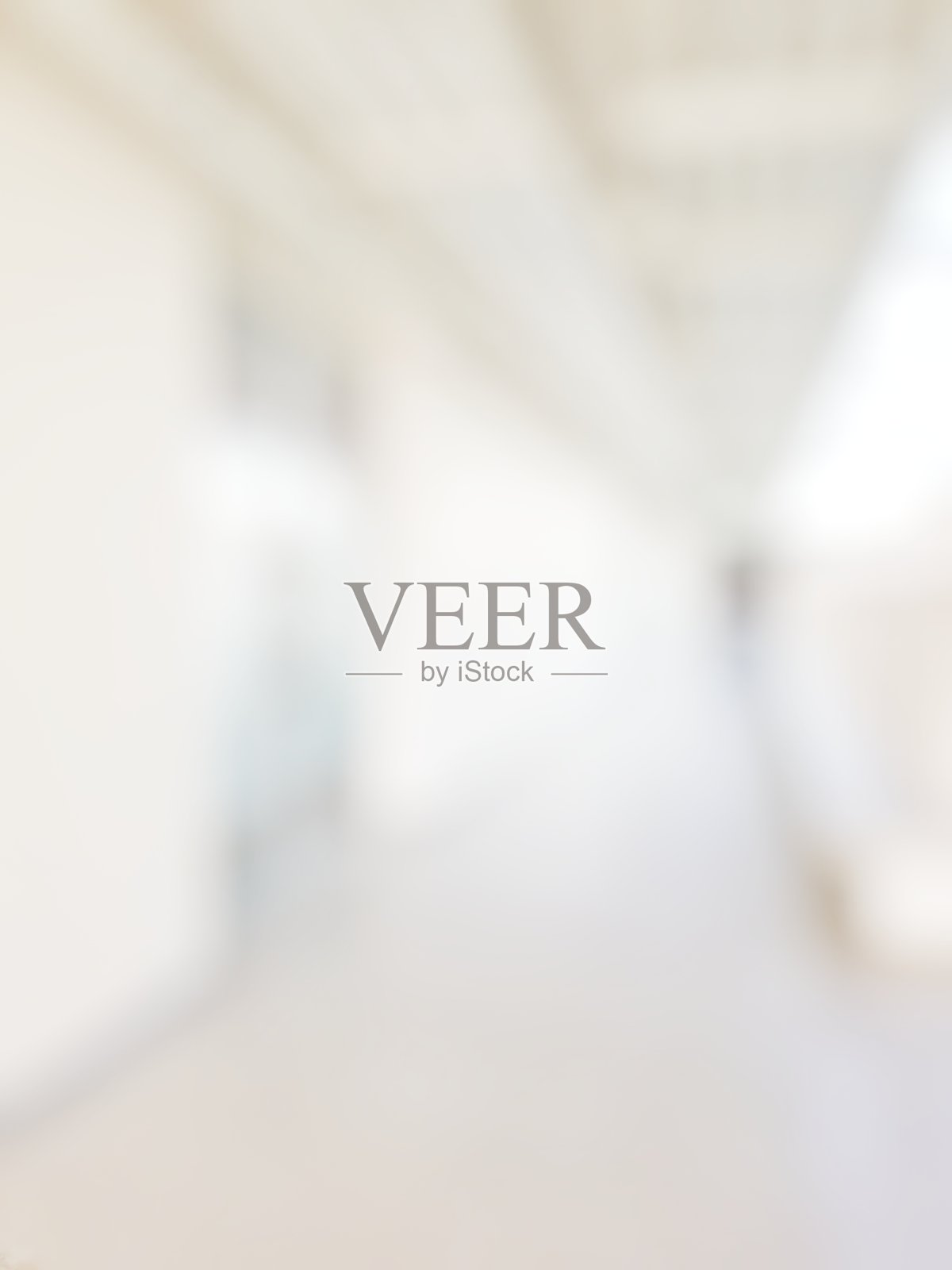 清洁医院走廊模糊抽象背景。地板较轻的办公室过道视线模糊。酒店大堂和等候区模糊不清。商场活动大厅散焦空区照片摄影图片