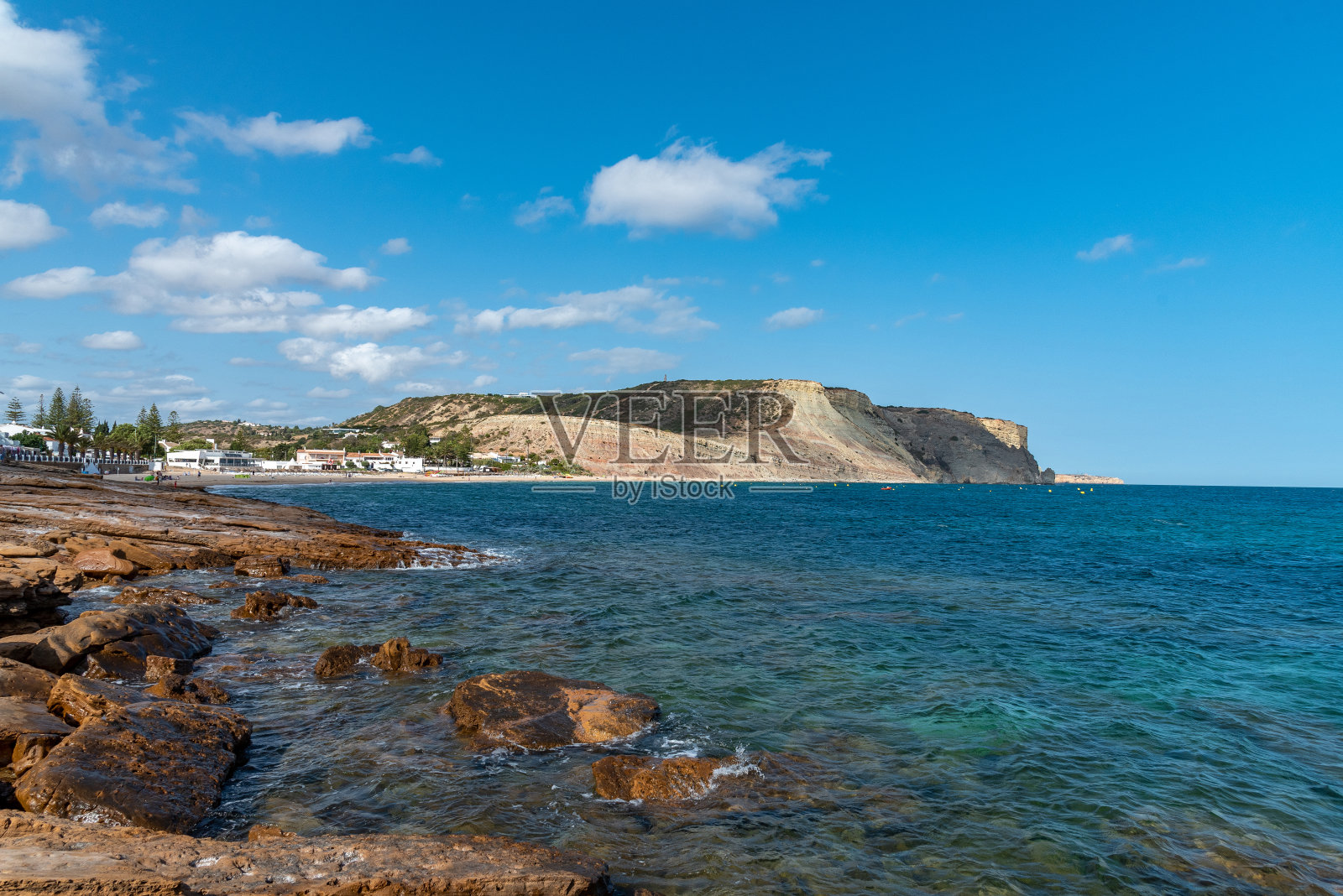 普拉亚达卢兹海滩，阿尔加维，葡萄牙照片摄影图片