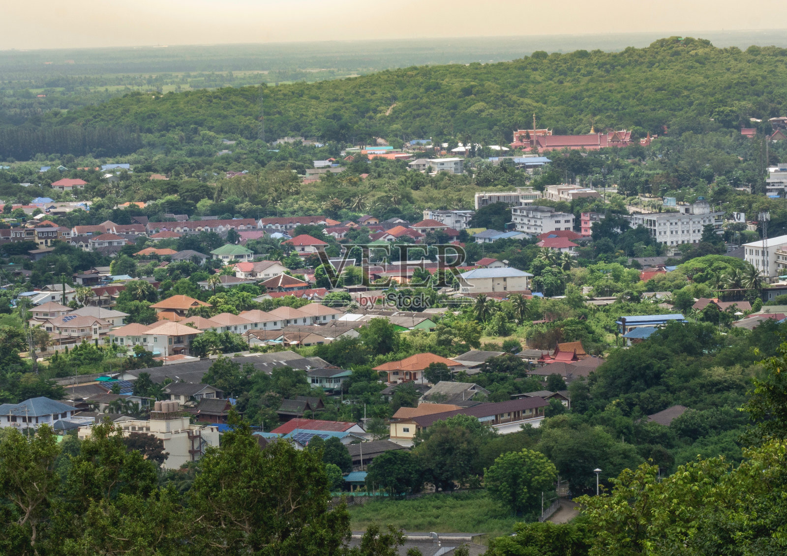 鸟瞰图:泰国碧府市中心照片摄影图片
