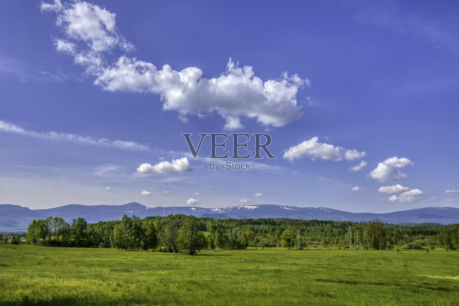 全景山景照片摄影图片