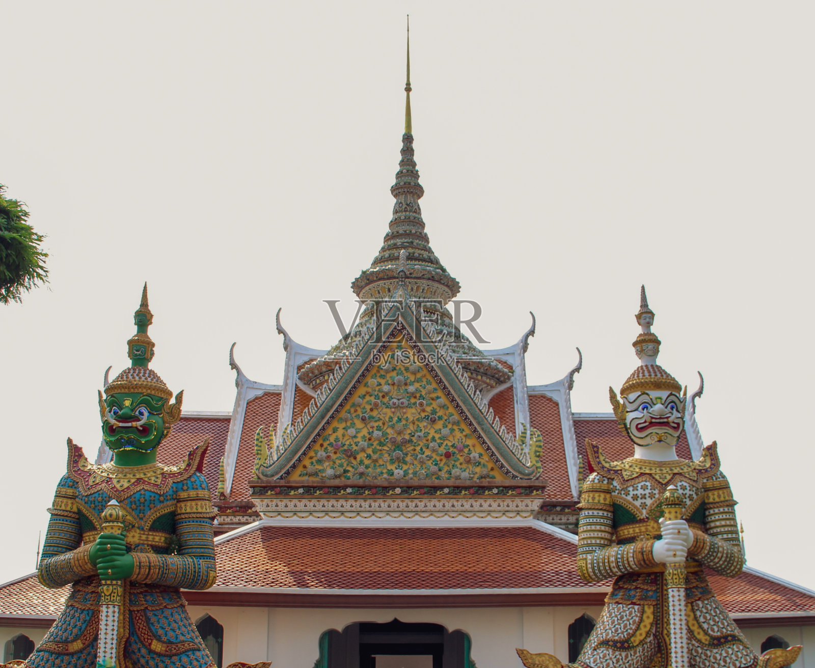 曼谷卧佛寺的佛像照片摄影图片