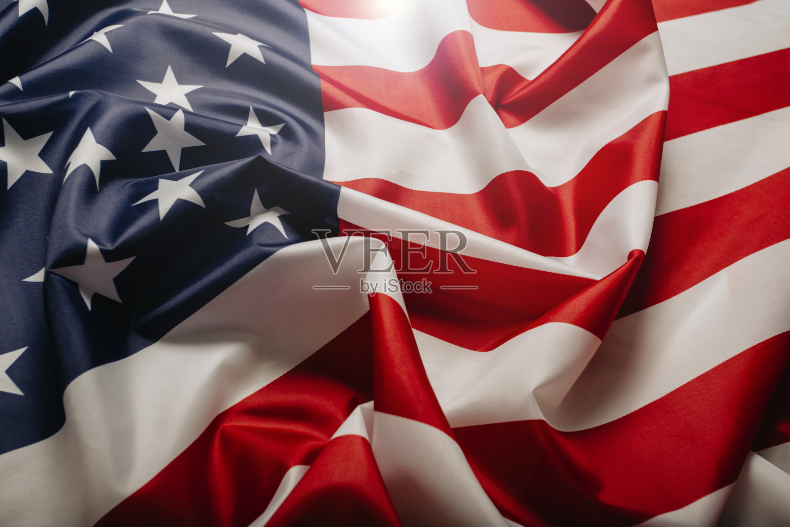 被激怒的美国国旗的特写照片摄影图片