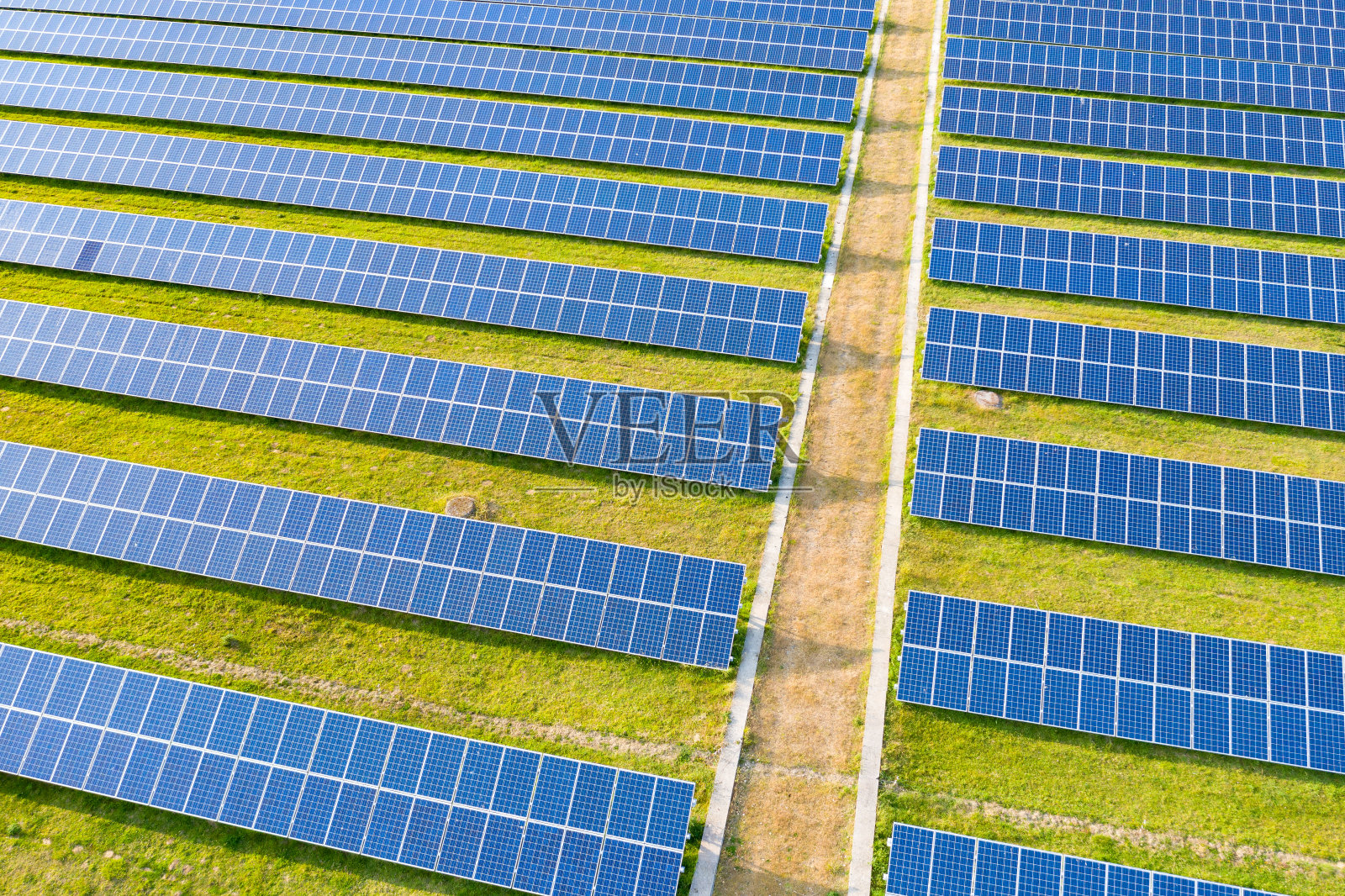 太阳能电池板的平均视图照片摄影图片