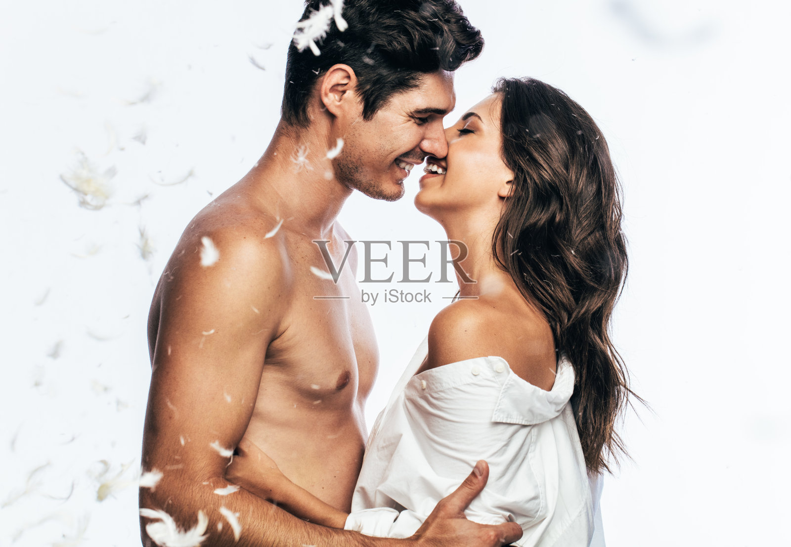 展示他们的爱照片摄影图片