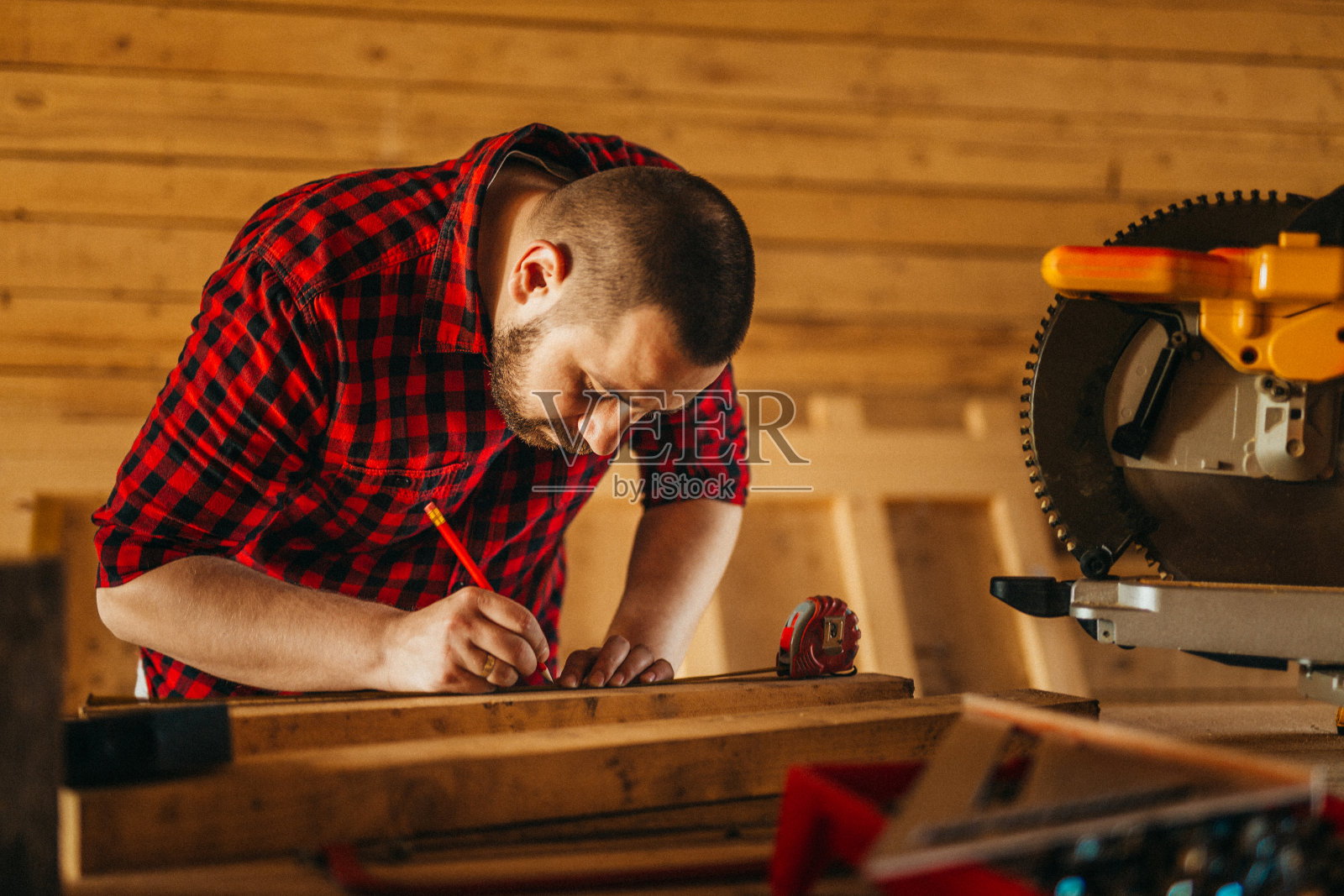 木匠工作照片摄影图片