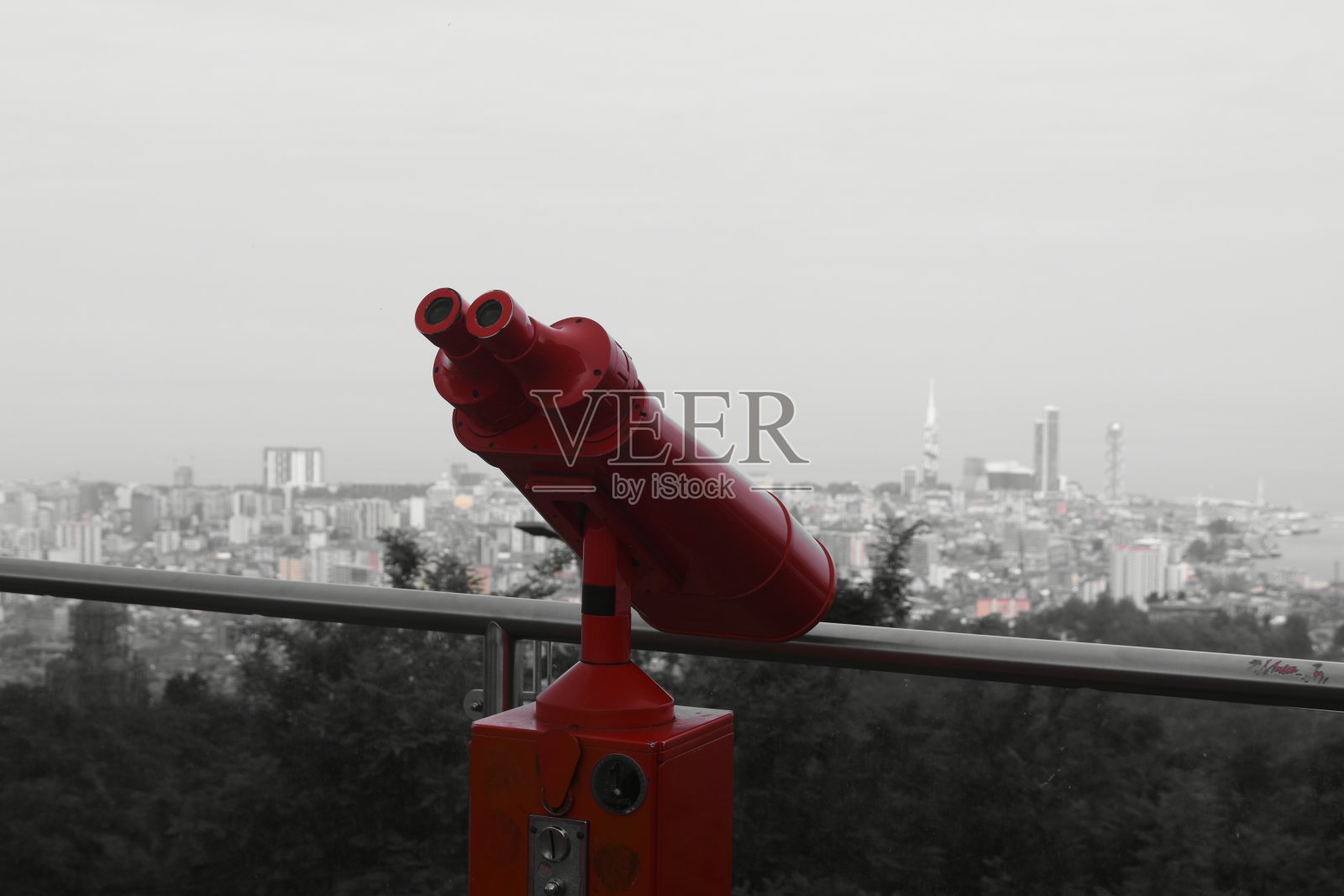 观测点的双筒望远镜照片摄影图片