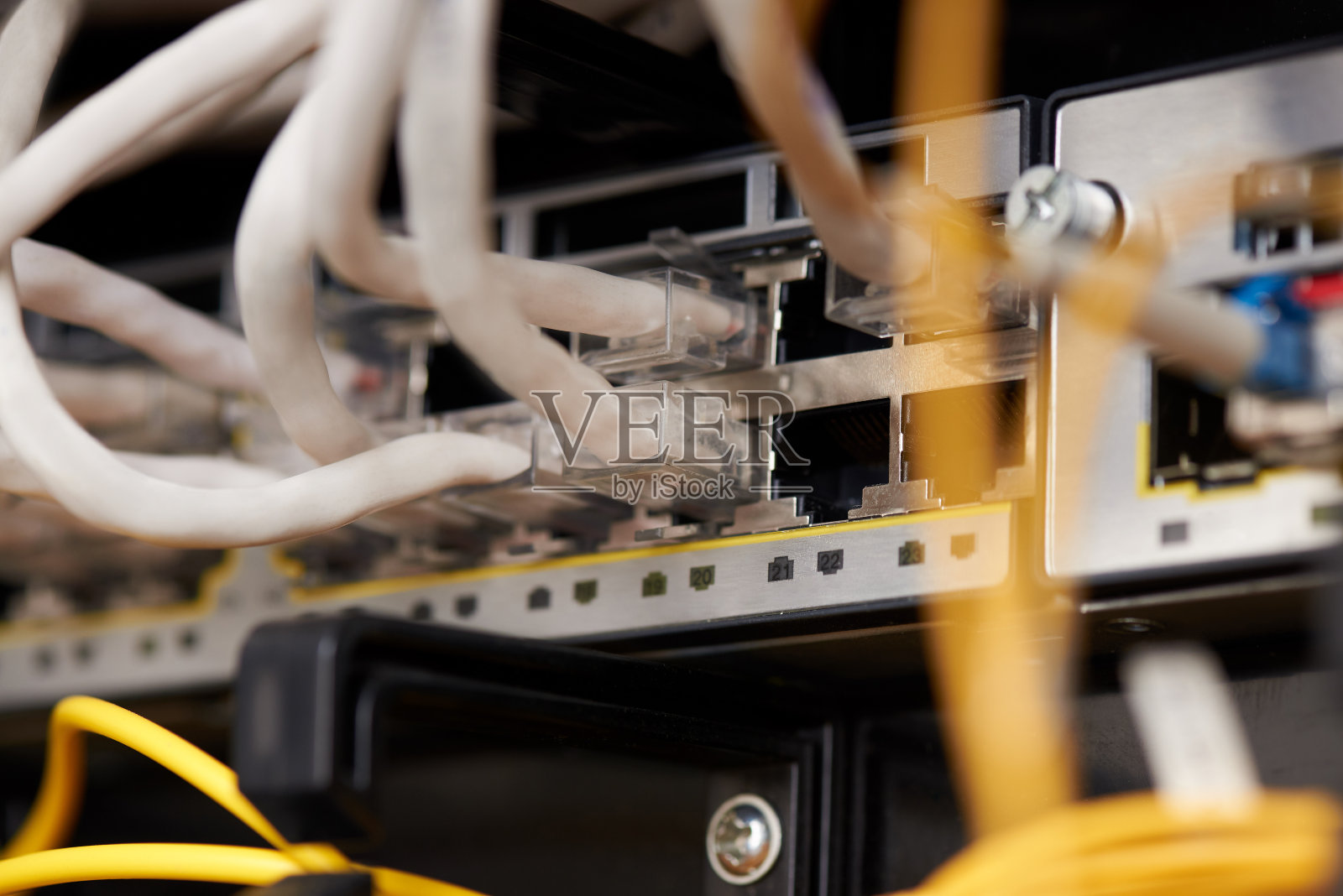 互联网服务提供商通信设备。照片摄影图片