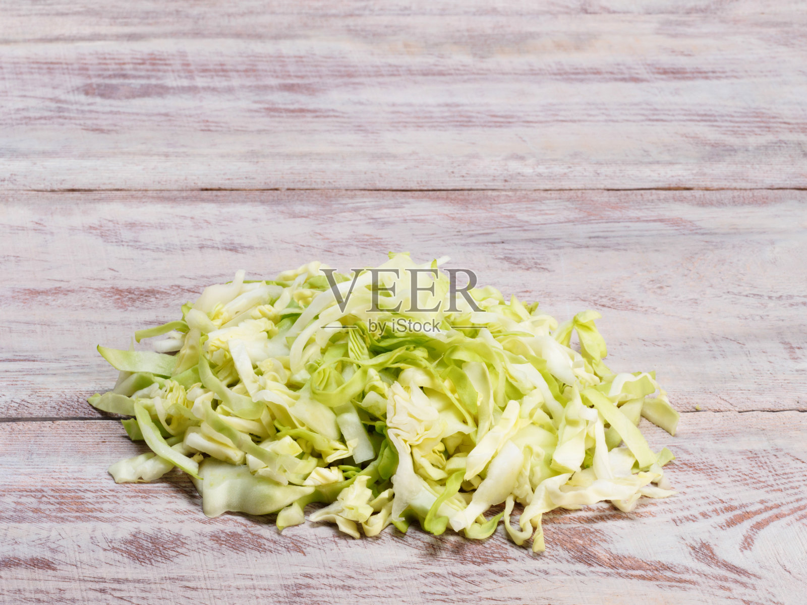 木背景上切好的青菜照片摄影图片