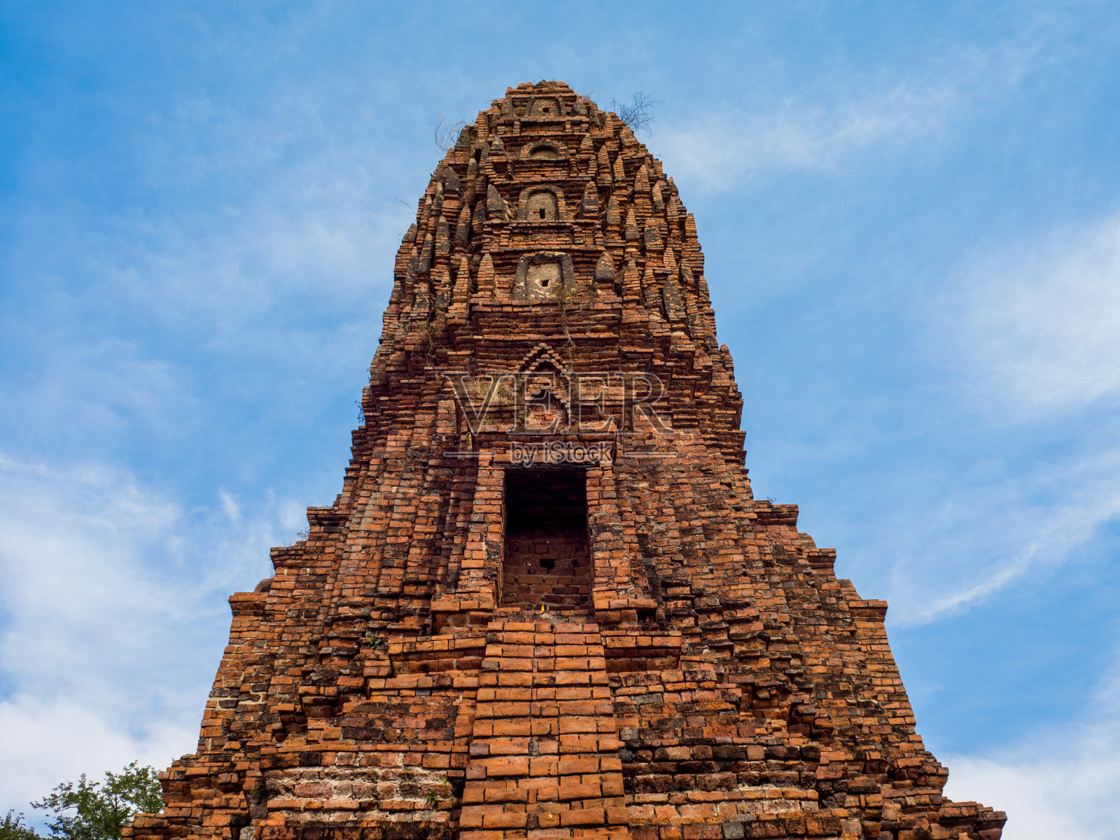 沃拉谢寺，泰国大城府的古老寺庙。照片摄影图片