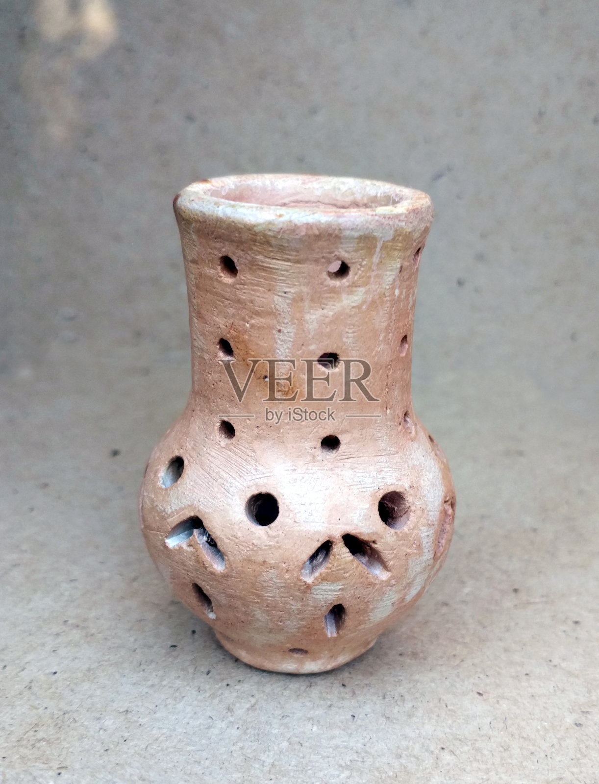 古库库尼文化可爱的纪念品壶，来自乌克兰，Legedzyne。照片摄影图片