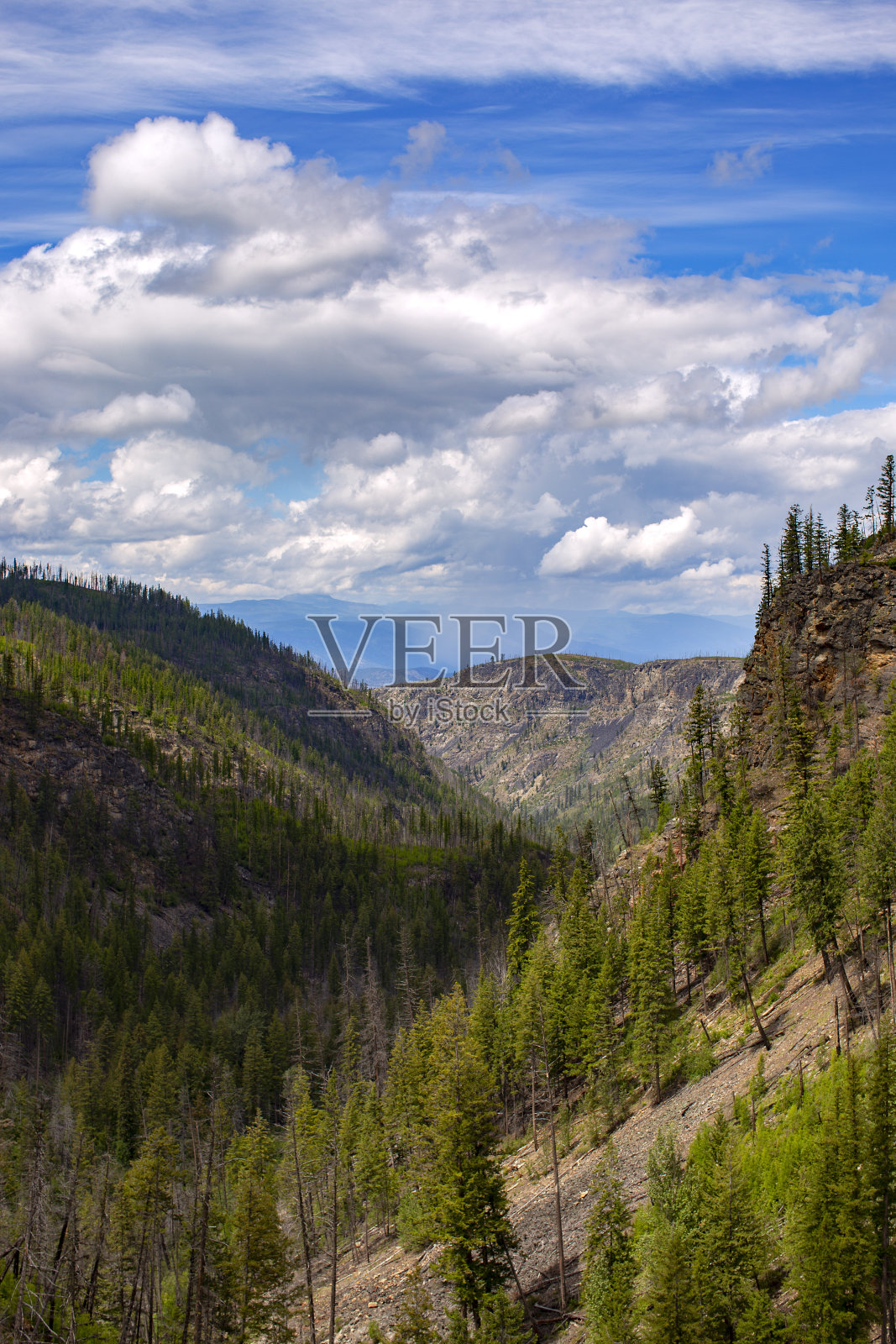 从米拉峡谷格架的观点照片摄影图片