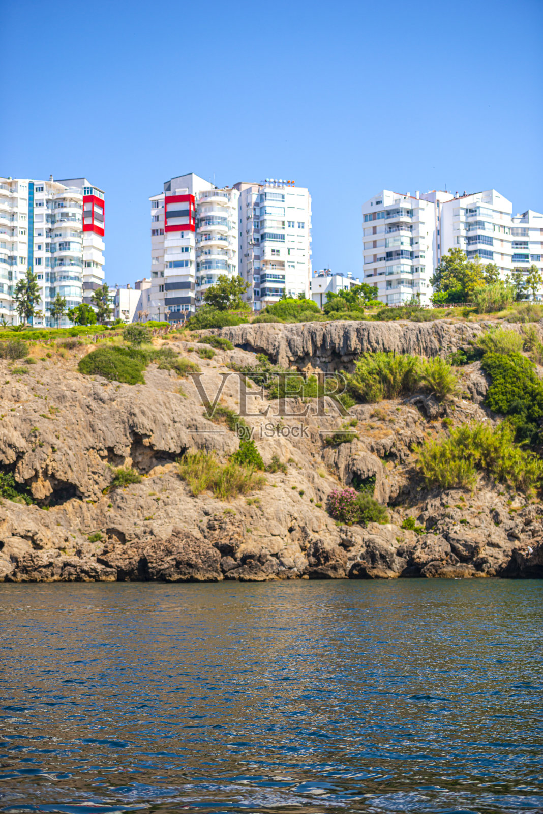 土耳其安塔利亚的海岸线照片摄影图片