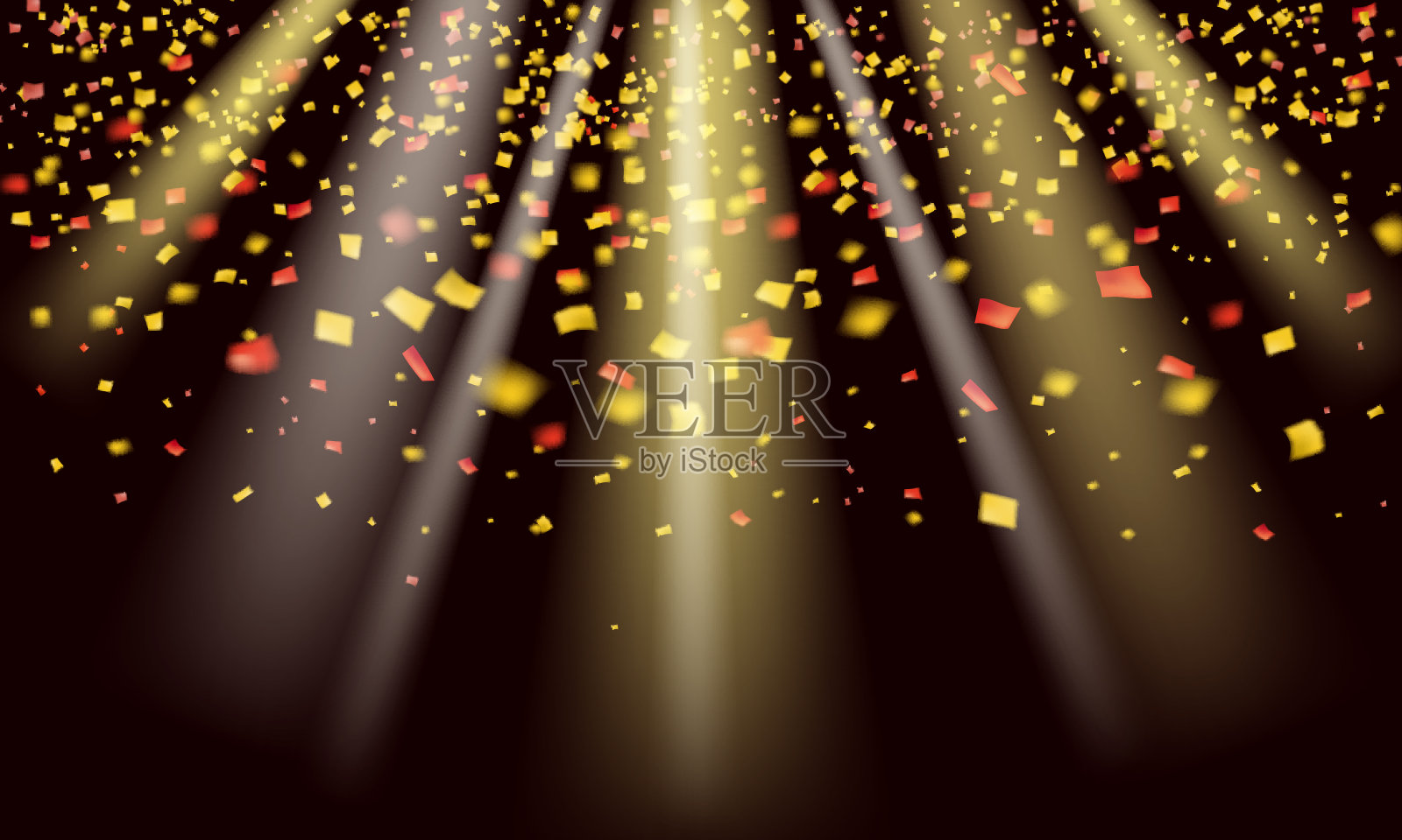 金色闪光现实的五彩纸屑和金属箔飞行在黑色假日矢量图形设计。雨中飞舞的火花元素，金箔梯度蛇形纸屑飘落的圣诞矢量孤立插画图片素材