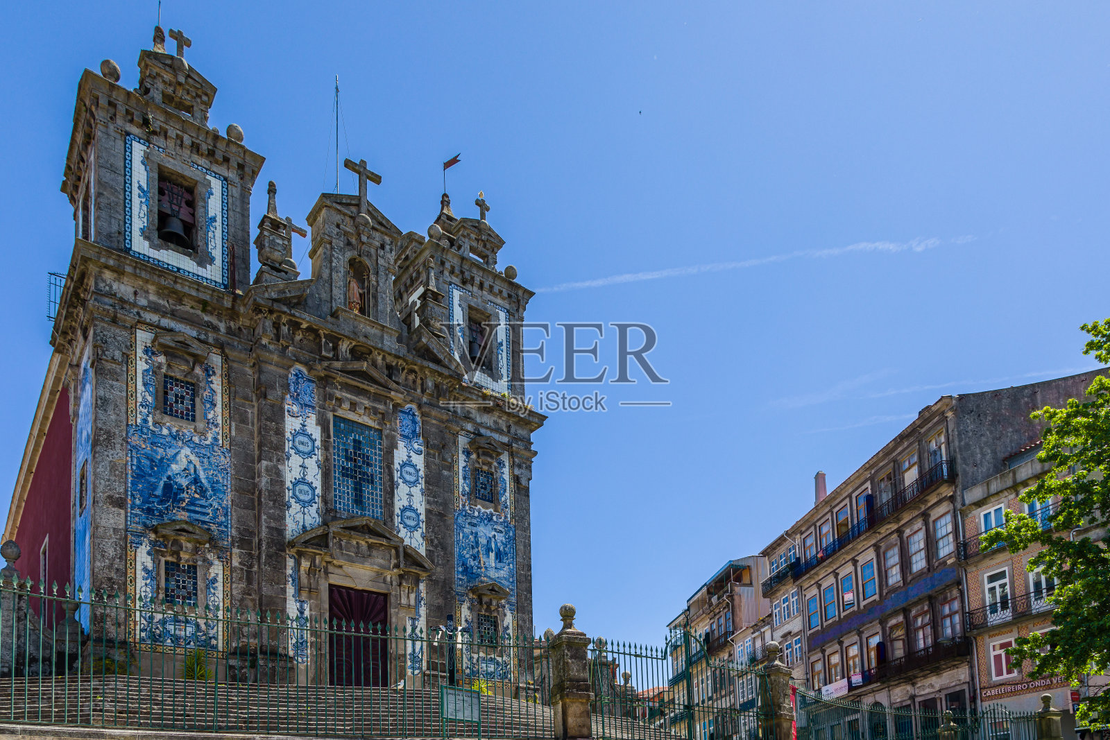 葡萄牙波尔图的圣伊尔德丰索教堂照片摄影图片