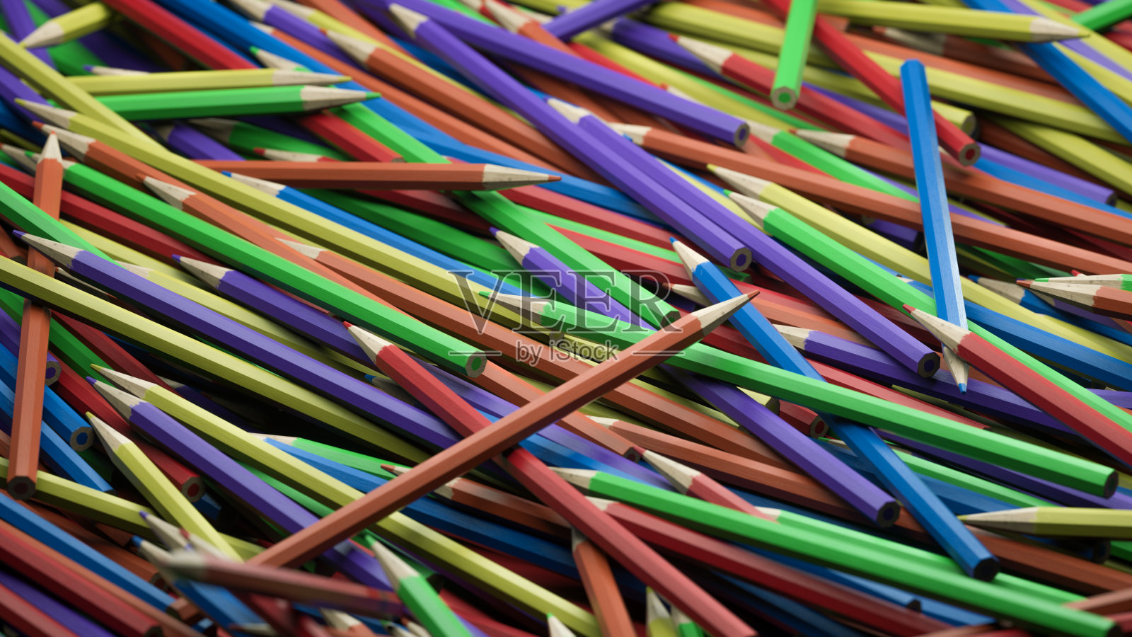 随意的彩色铅笔-红，紫，绿，黄，橙，蓝照片摄影图片