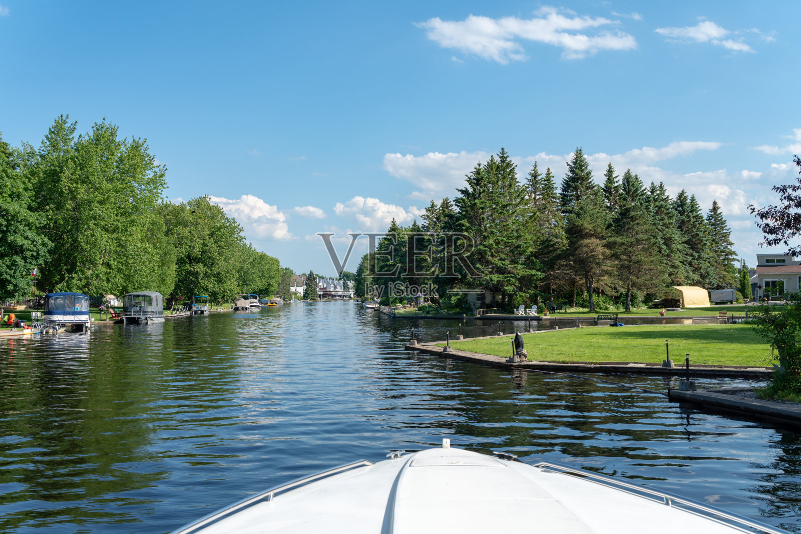 加拿大安大略省西姆科湖的泻湖城照片摄影图片
