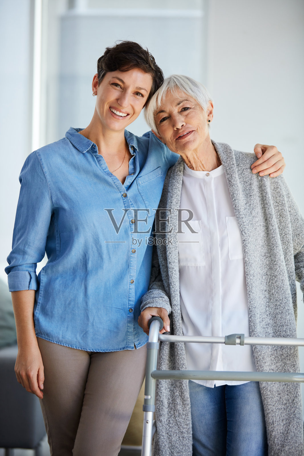 她把我照顾得很好照片摄影图片