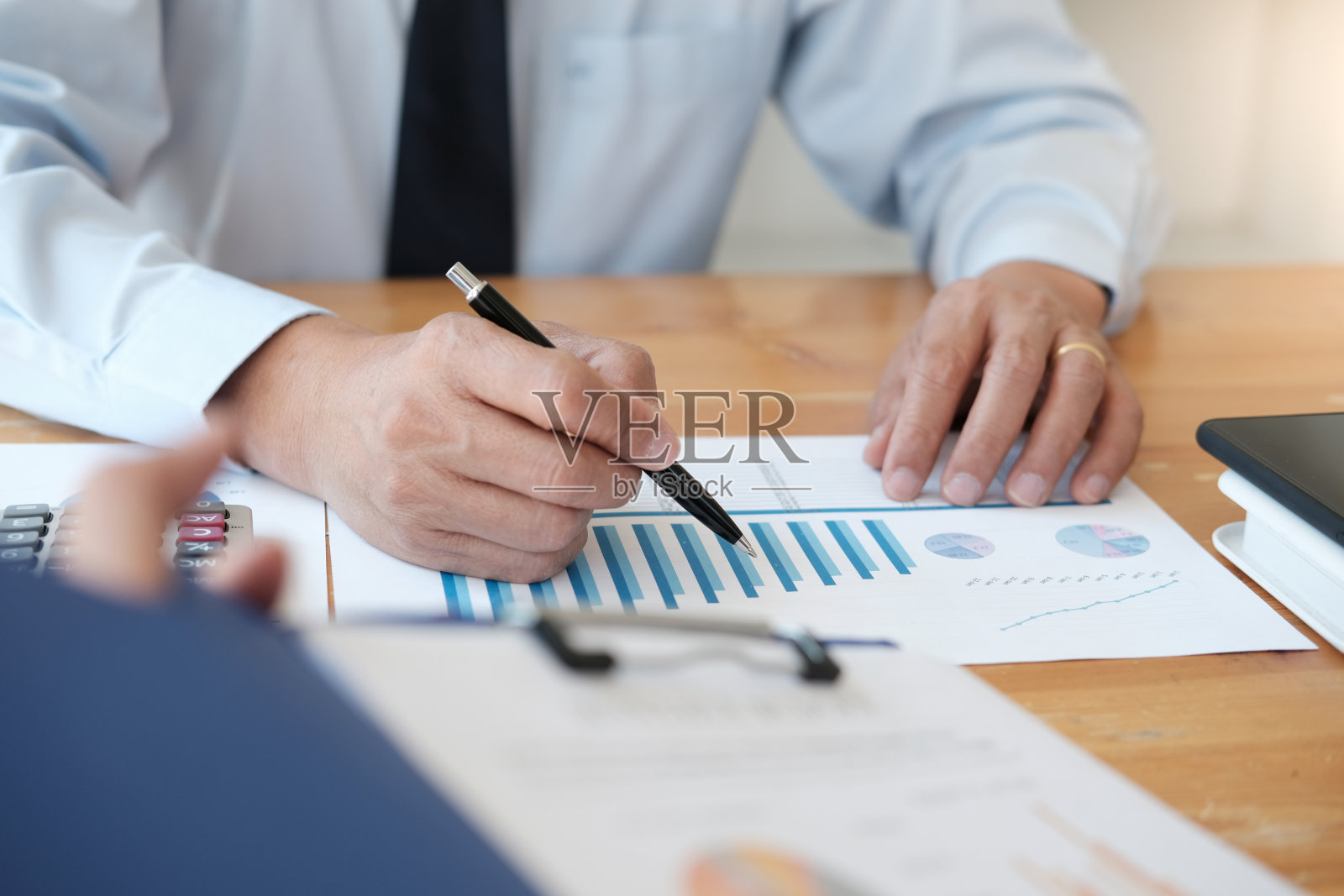 商务人士会面设计创意专业投资者工作的新启动项目。的概念。在职业务规划照片摄影图片