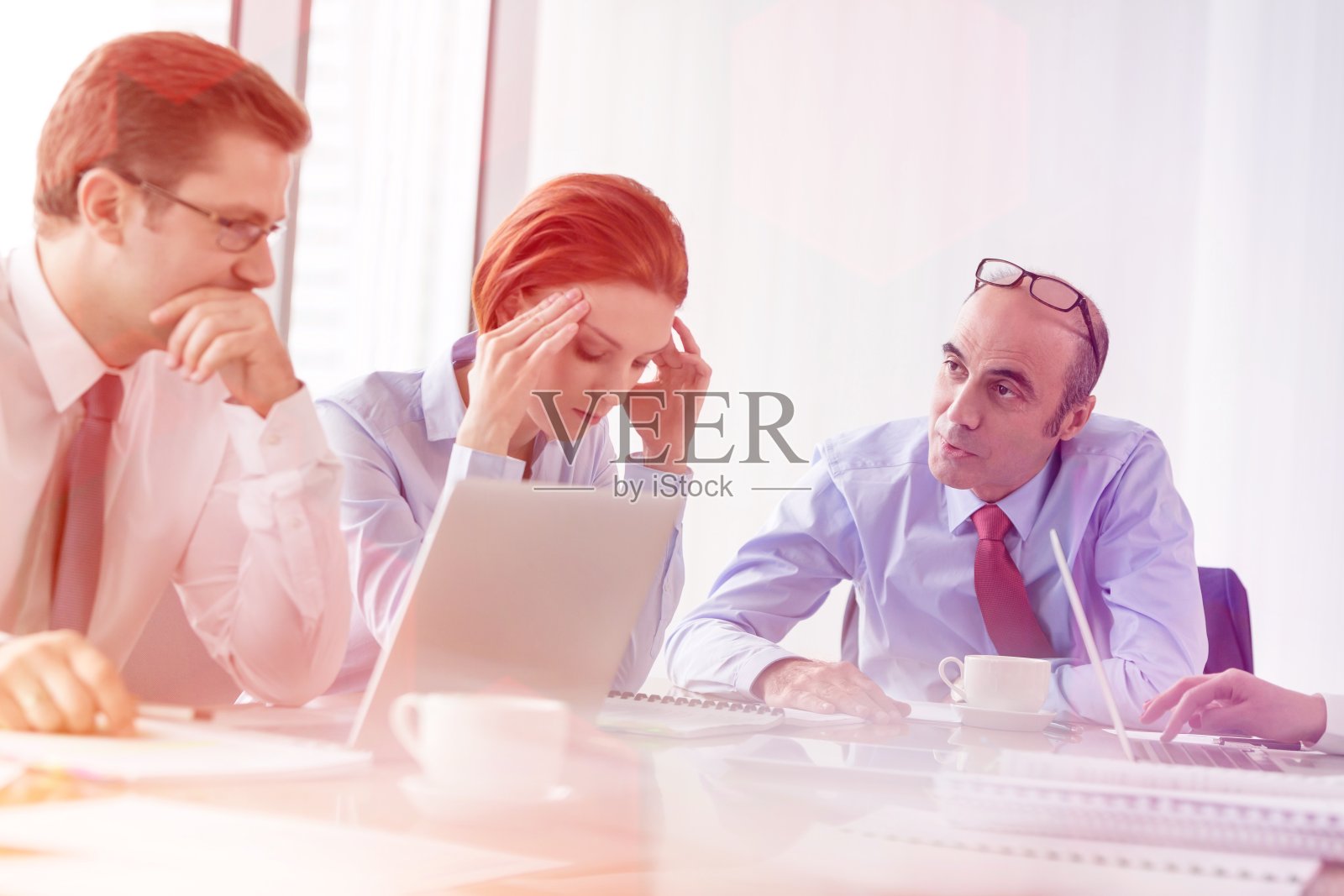 现代办公照片摄影图片