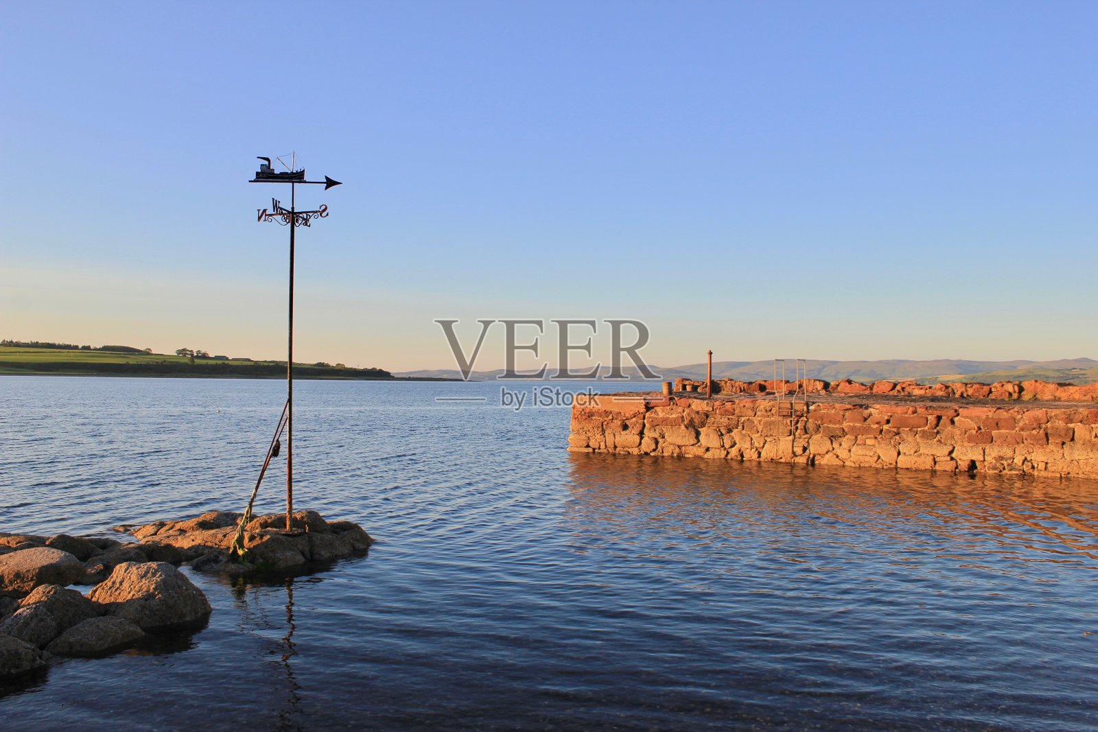 Kilchattan湾码头照片摄影图片