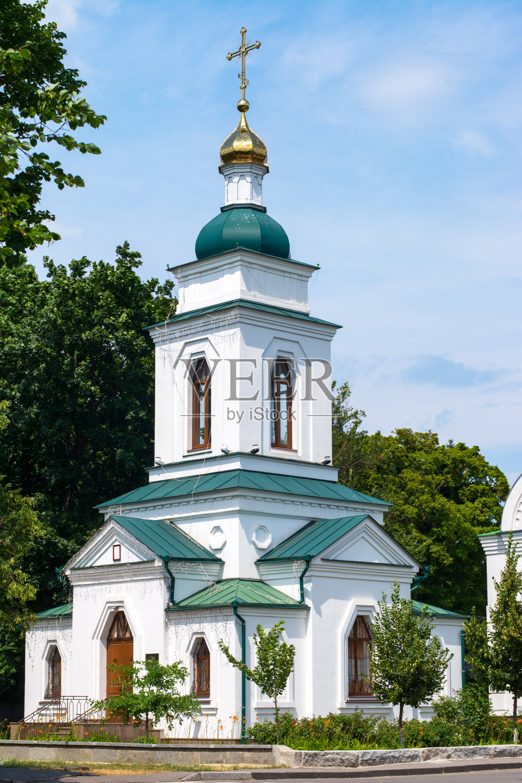 乌克兰波尔塔瓦的教堂和公园景色照片摄影图片