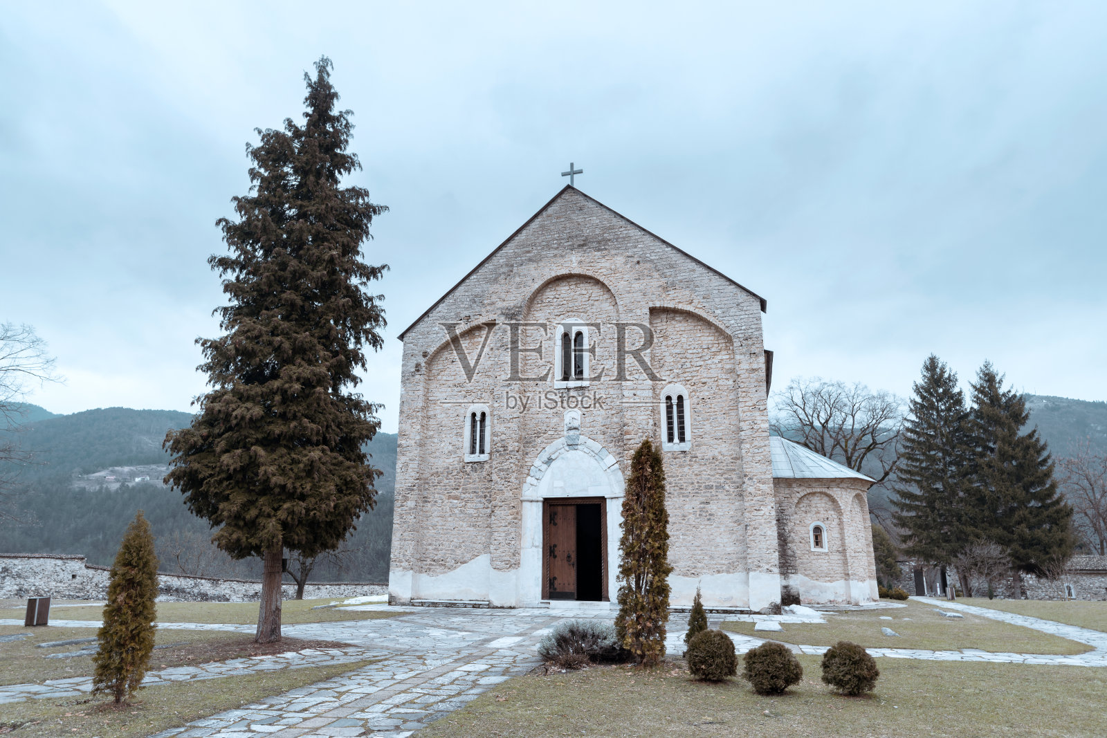 东欧修道院照片摄影图片