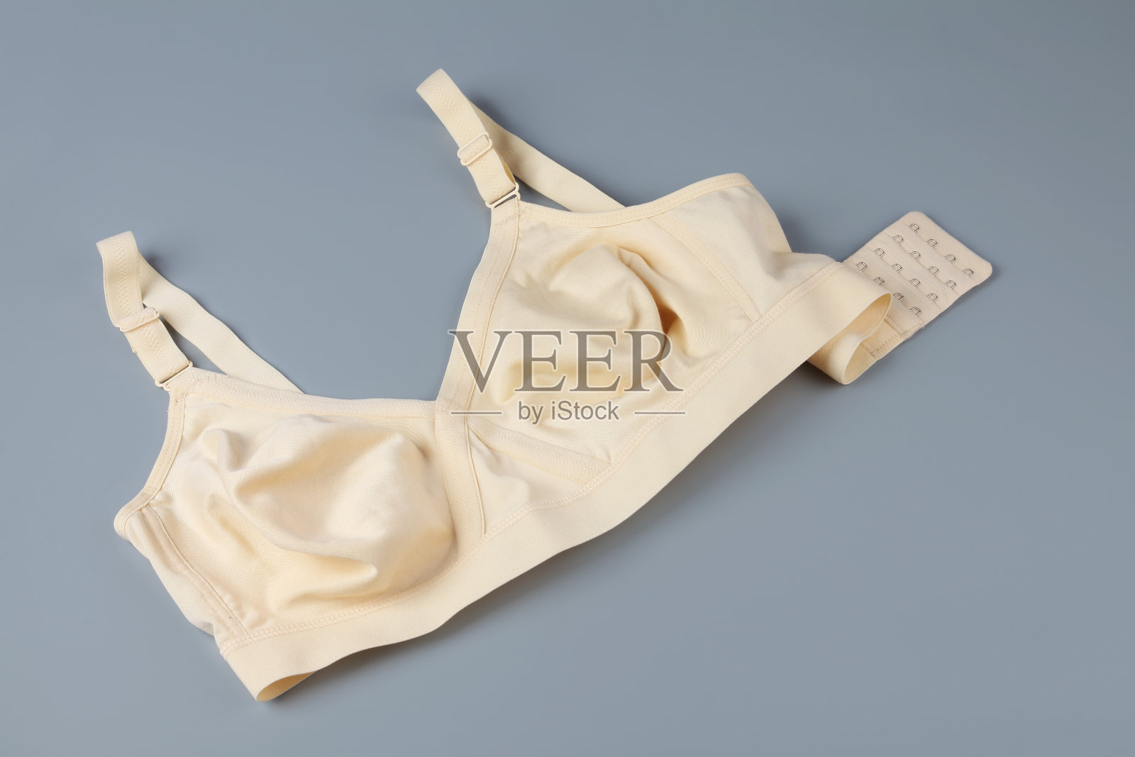 蕾丝胸罩孤立在灰色背景照片摄影图片