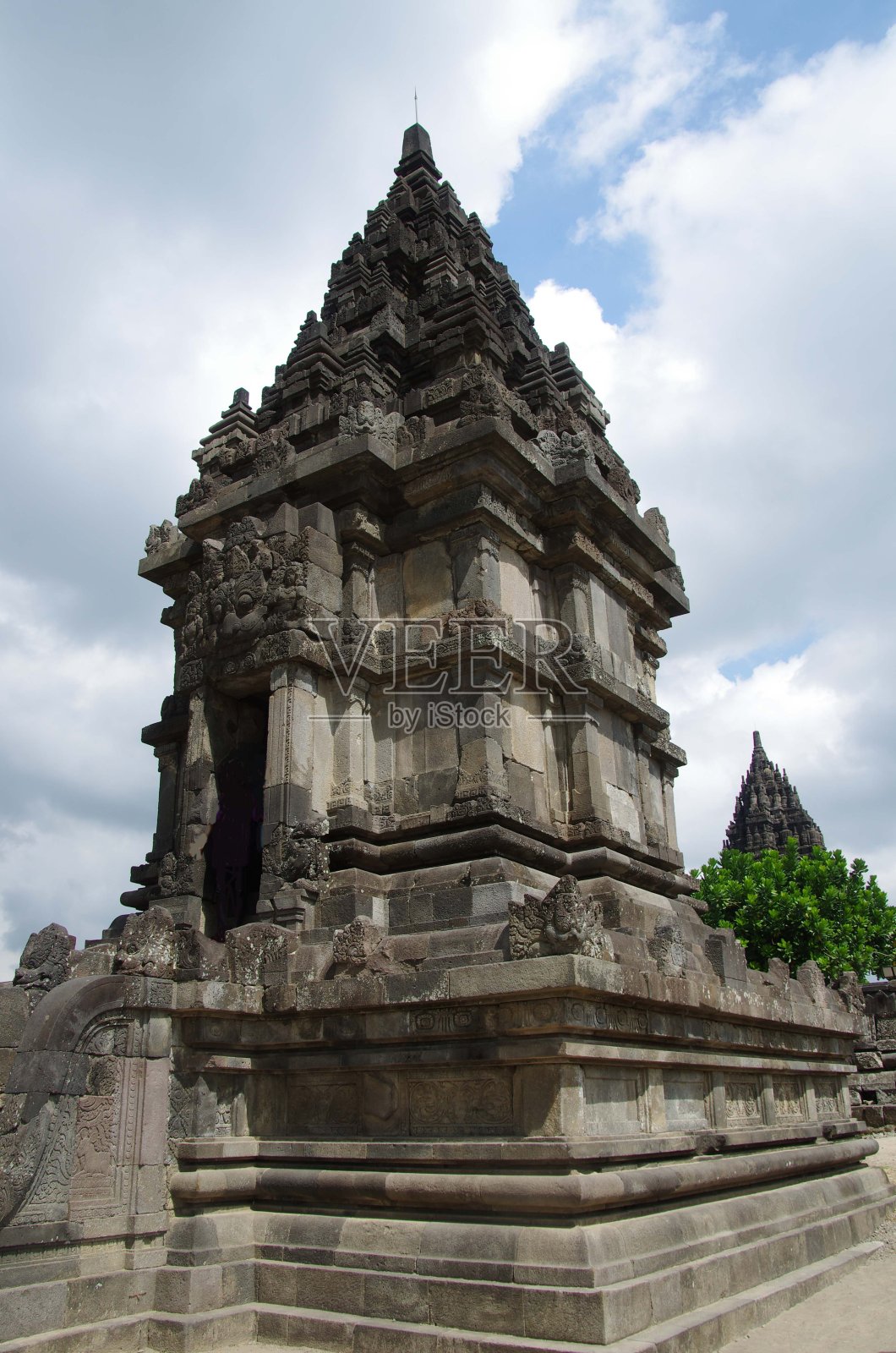 印尼爪哇岛的普兰巴南神庙照片摄影图片