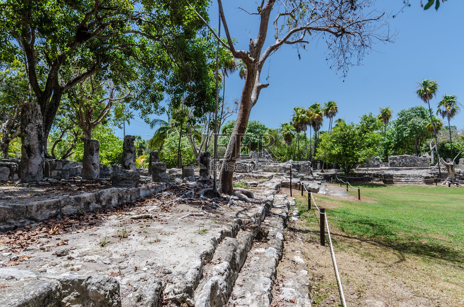 墨西哥坎昆的EL MECO考古遗址照片摄影图片