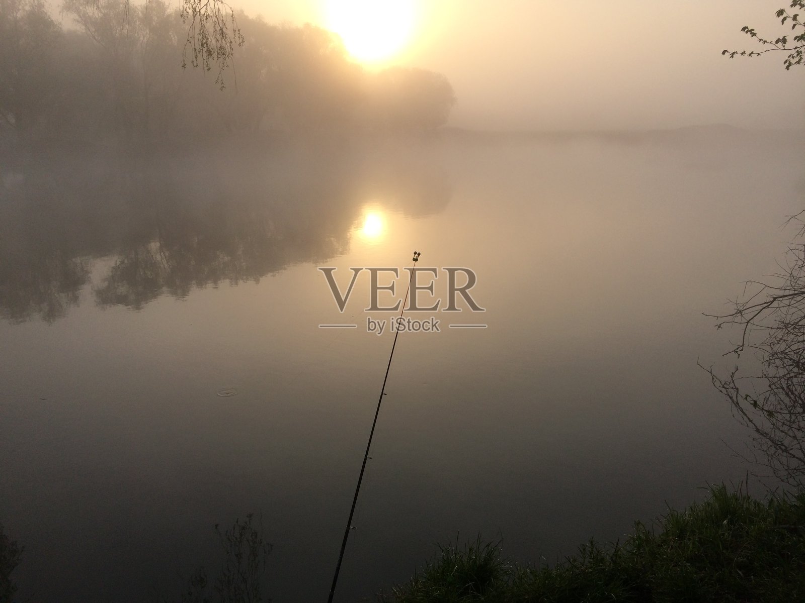 钓鱼照片摄影图片