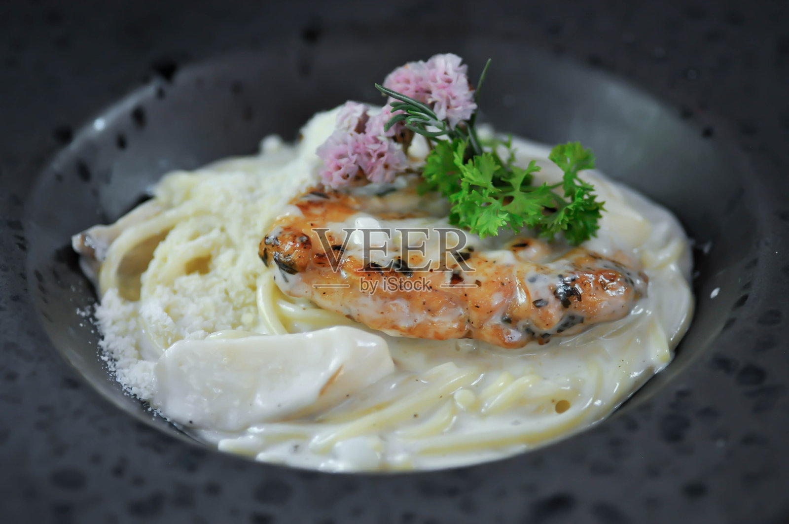 鸡肉通心粉，鸡肉通心粉照片摄影图片