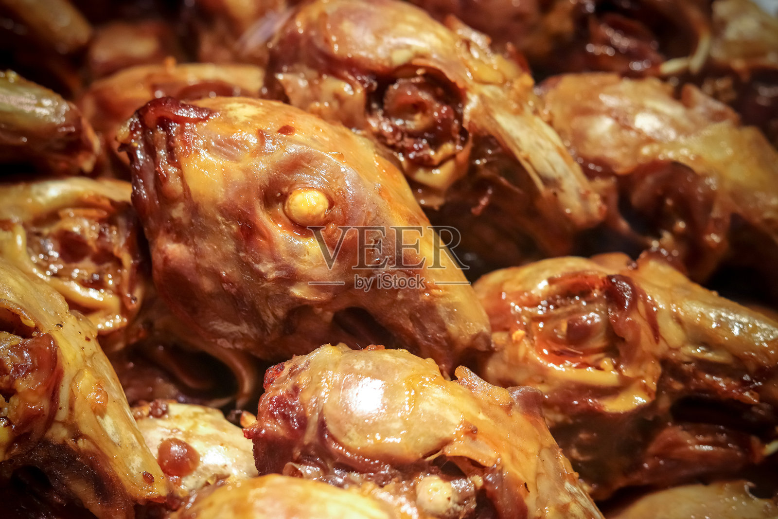 辣兔头，中国成都街头小吃照片摄影图片