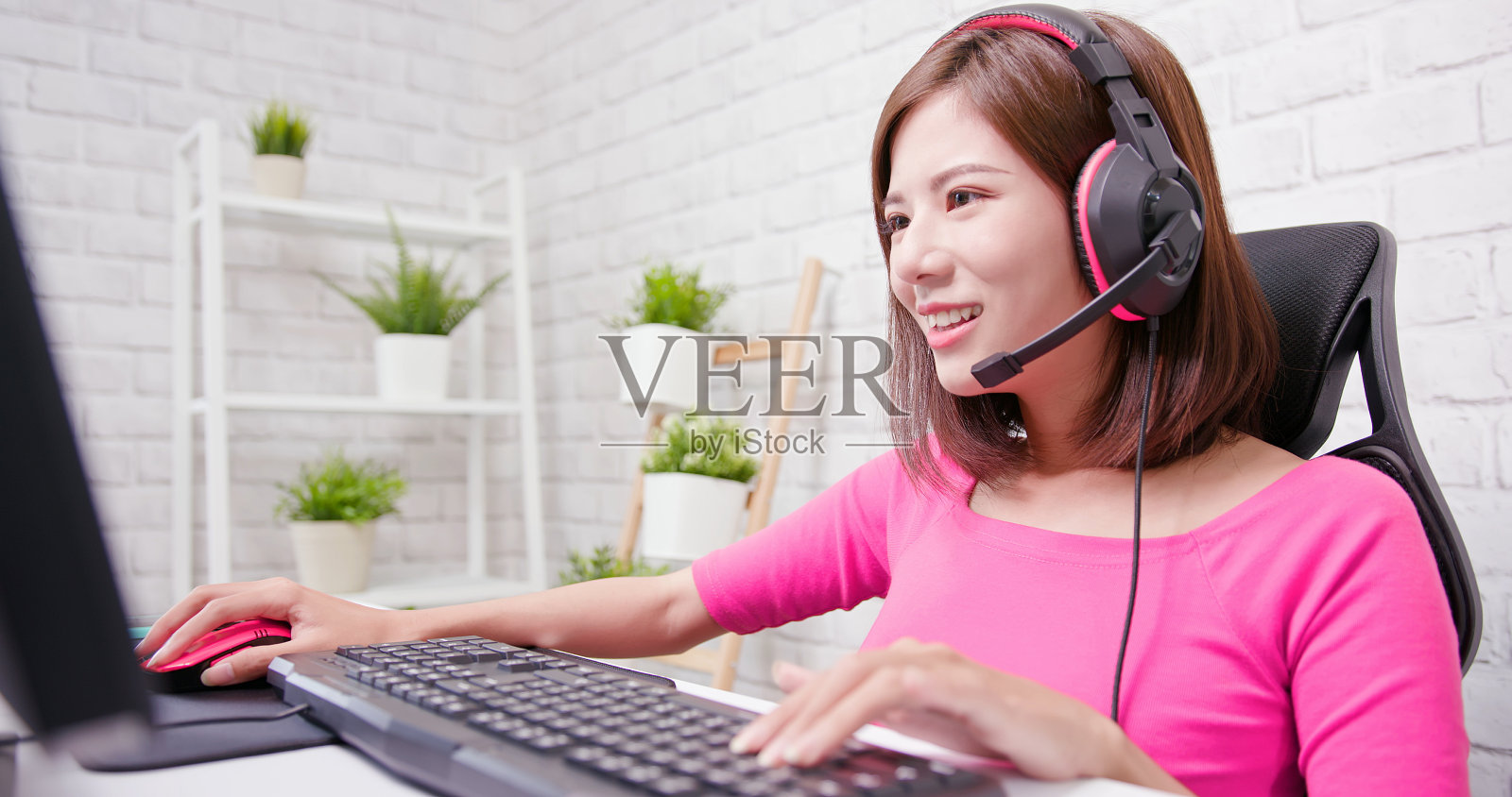 网络体育玩家有直播照片摄影图片