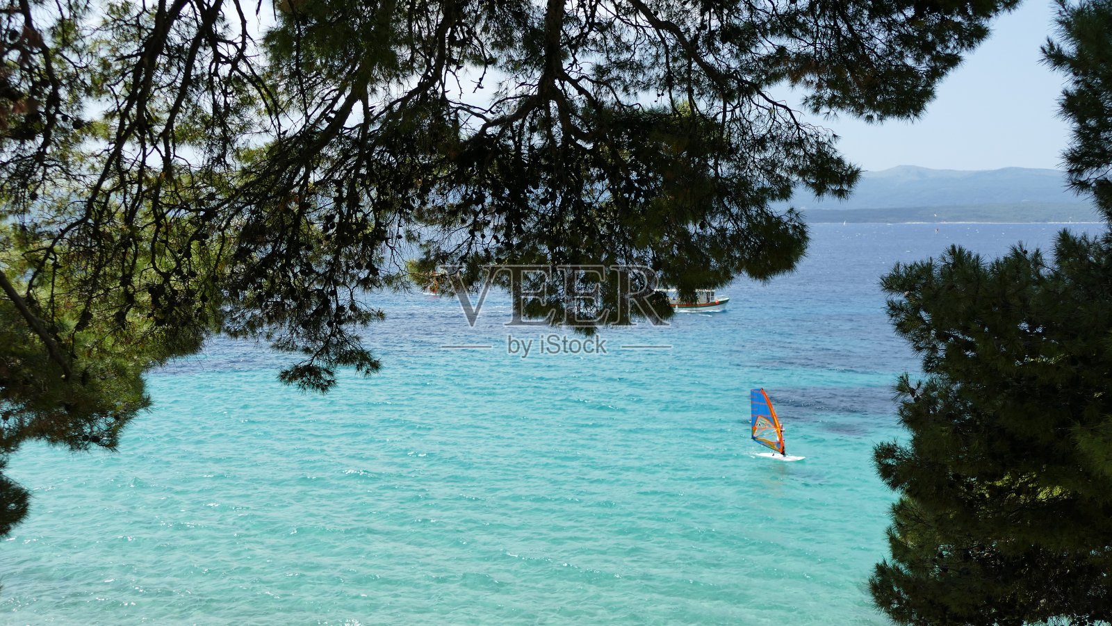 布拉奇岛的博尔照片摄影图片