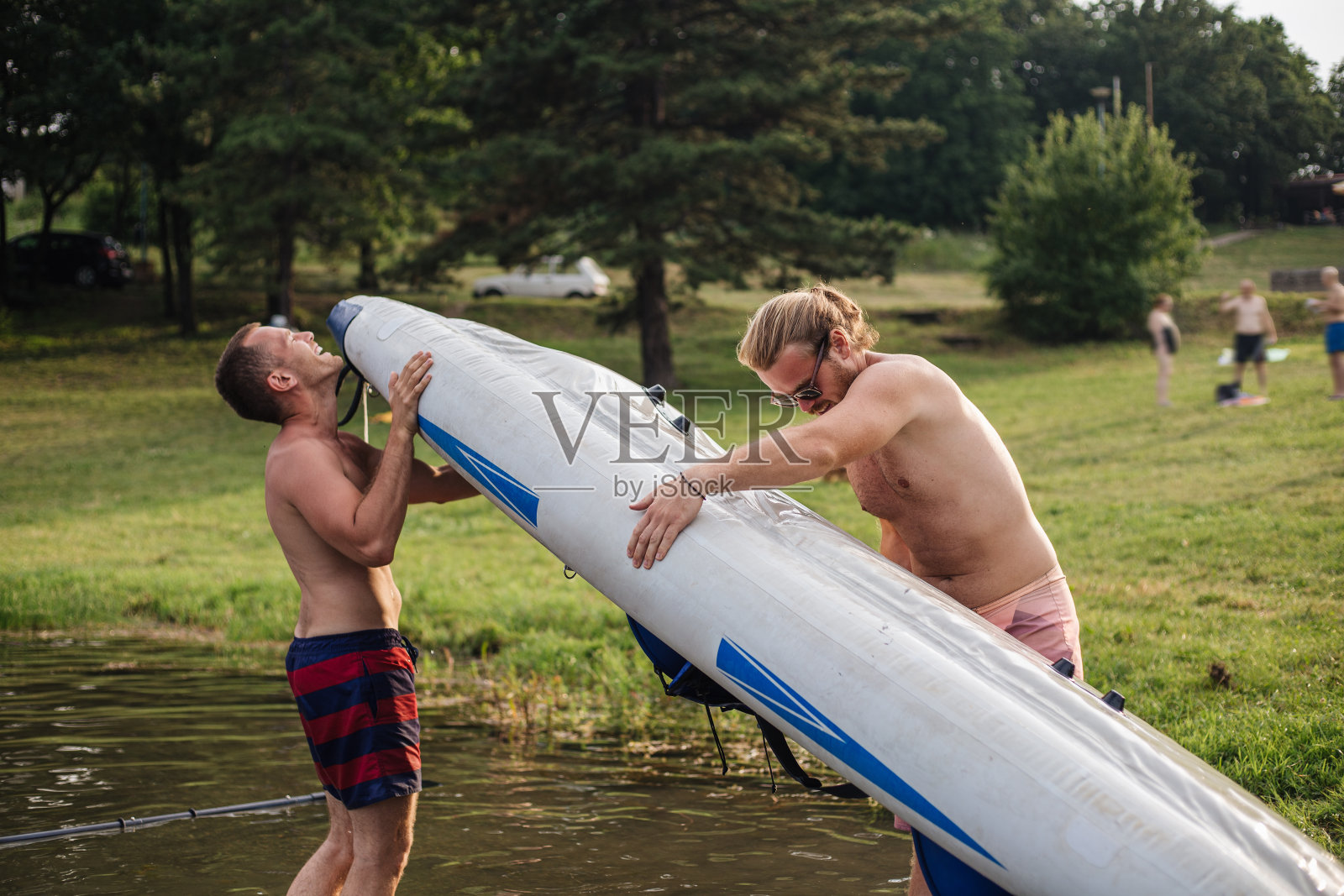 团队合作是成功的必要条件照片摄影图片