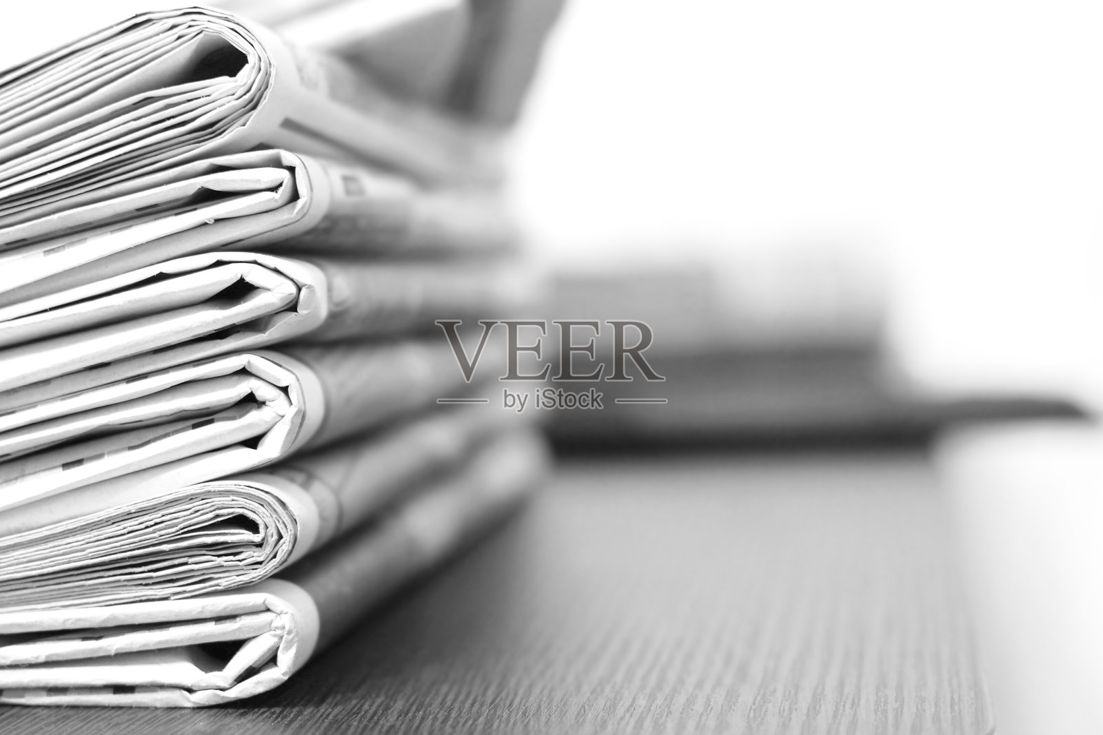 一堆报纸照片摄影图片