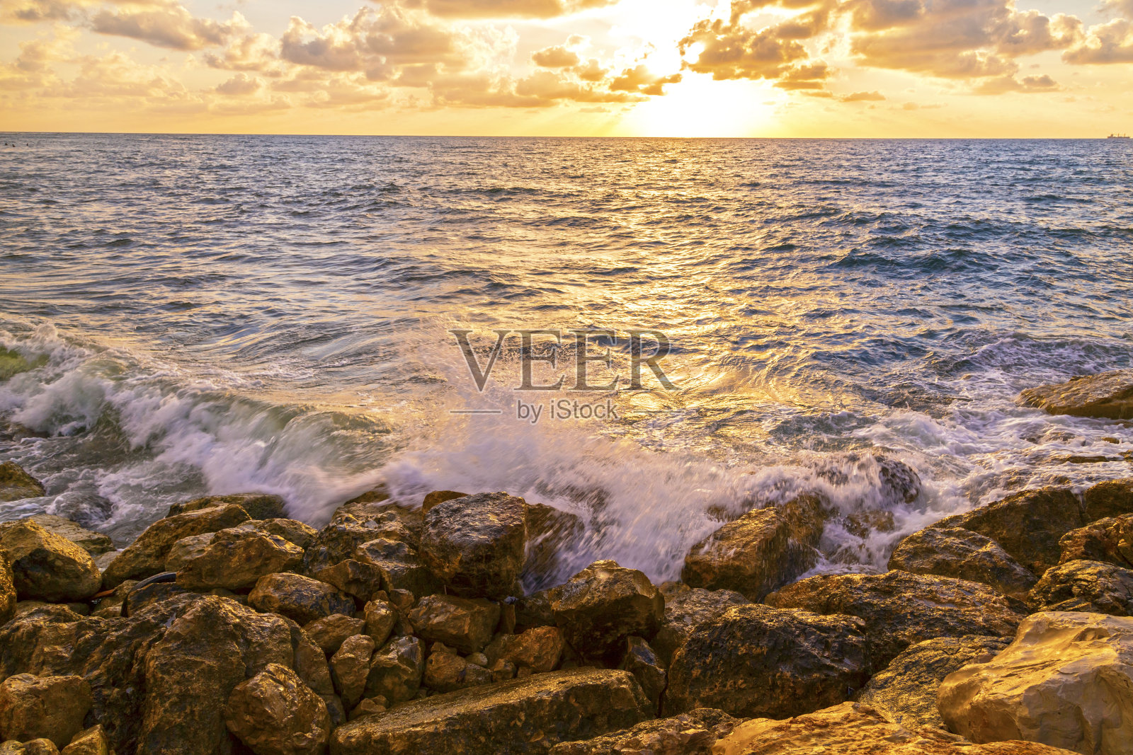 海法日落景色照片摄影图片