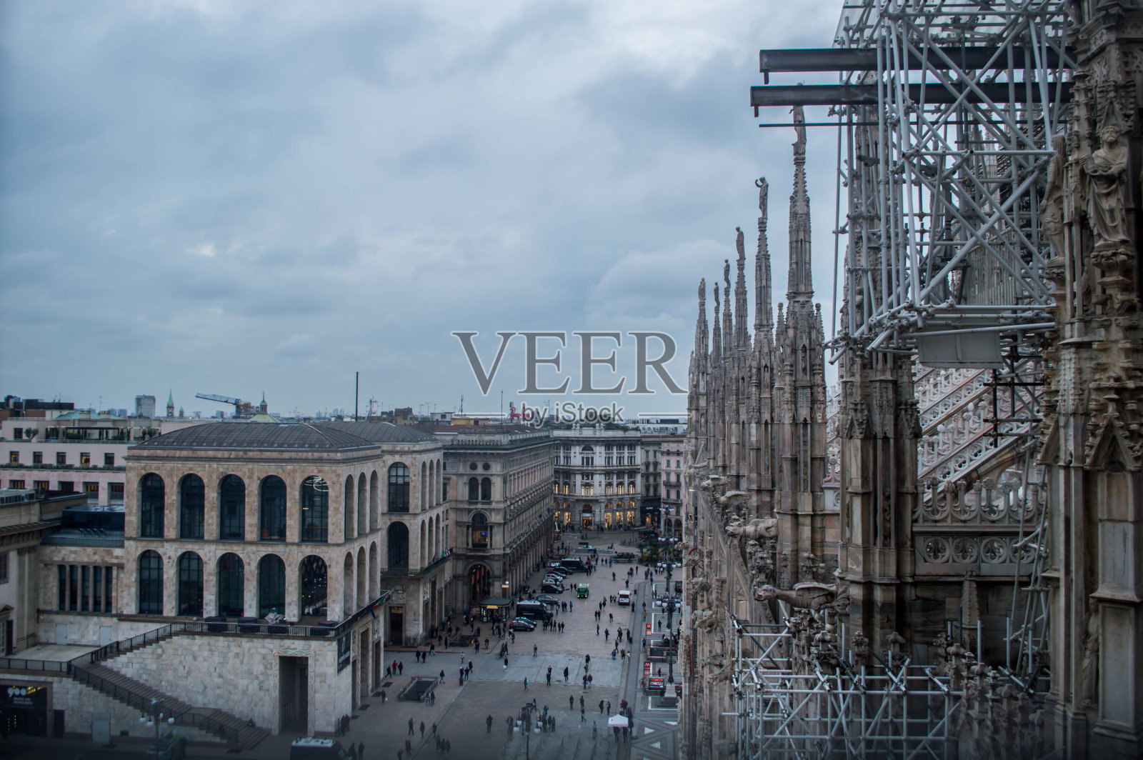 米兰大教堂(Duomo di Milano)是意大利米兰的哥特式大教堂照片摄影图片