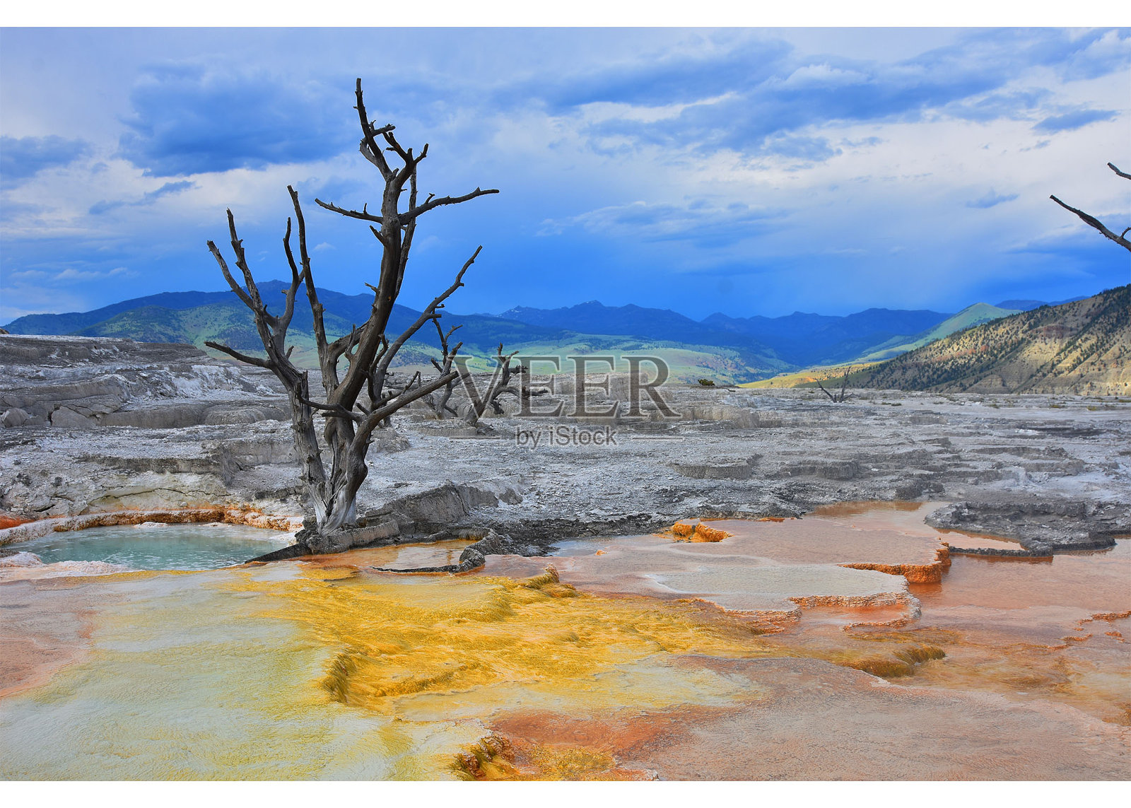 猛犸温泉照片摄影图片