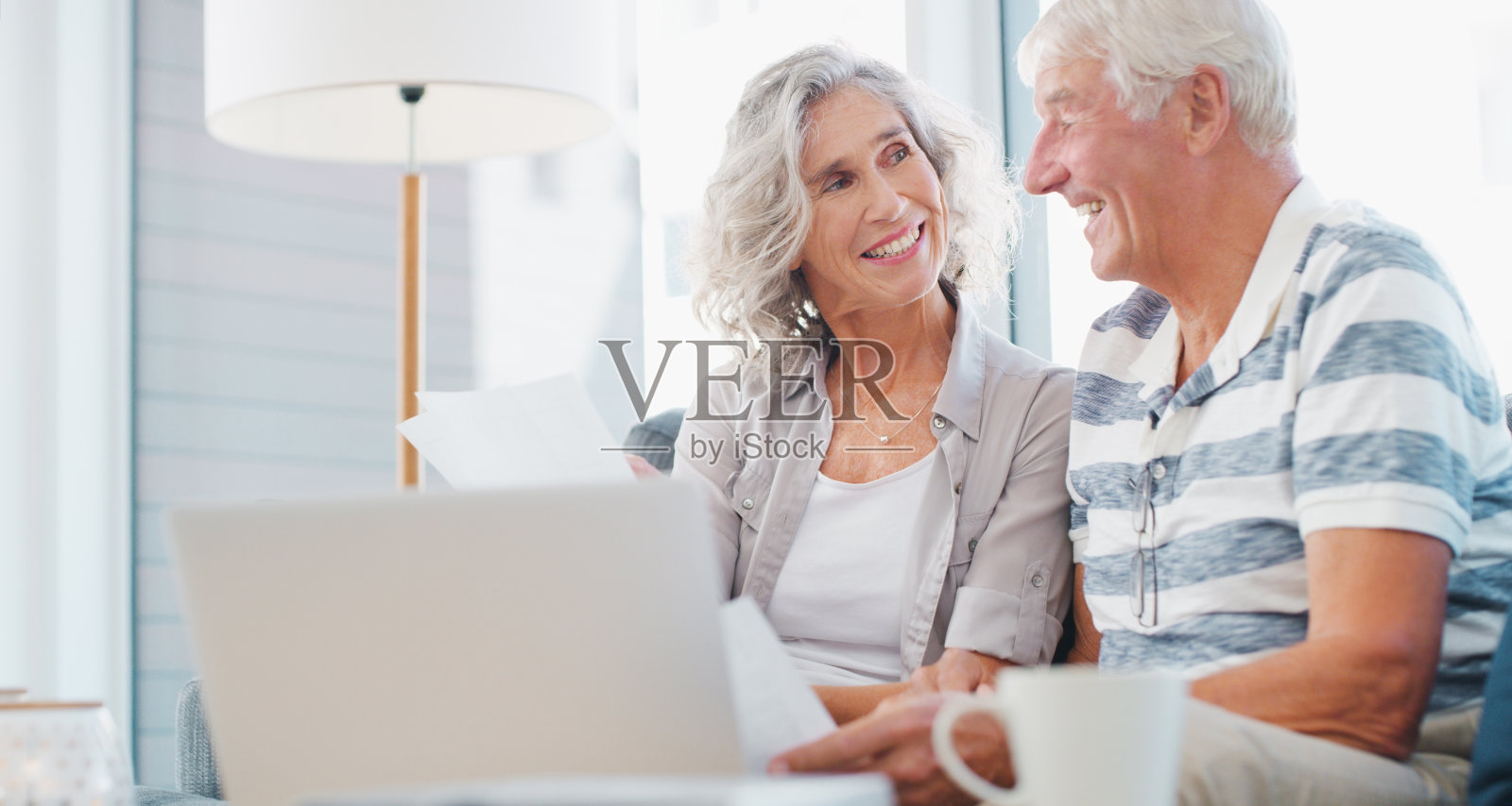 好好计划，安心退休照片摄影图片