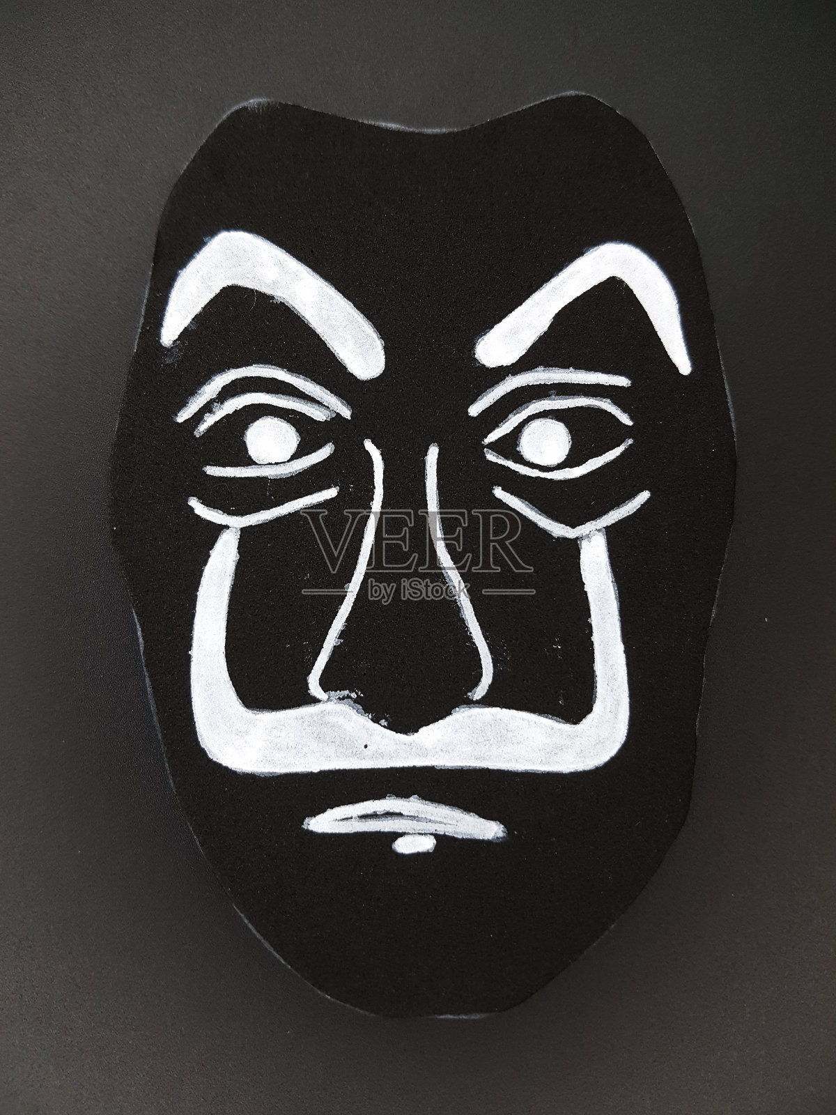 在roberry中使用的匿名人头面具照片摄影图片