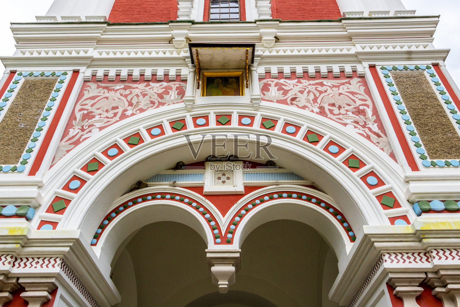 希普卡纪念教堂，巴尔干山脉，保加利亚照片摄影图片
