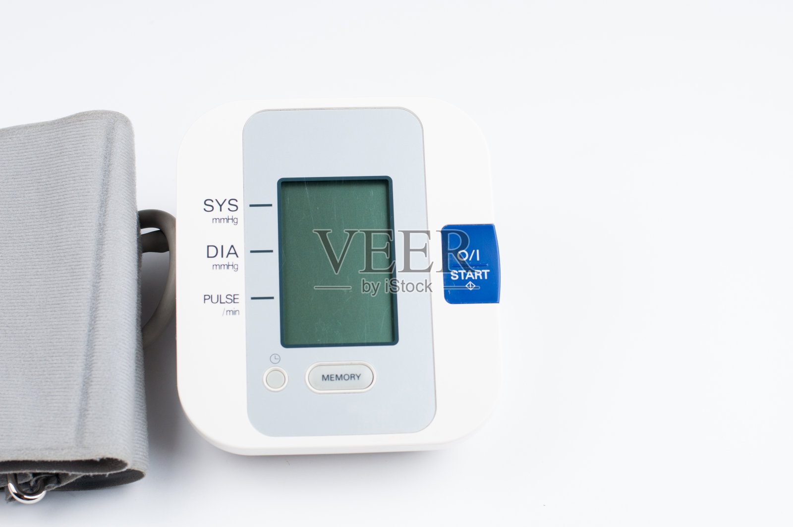 血压计孤立在白色背景上。医疗设备。副本的空间。照片摄影图片