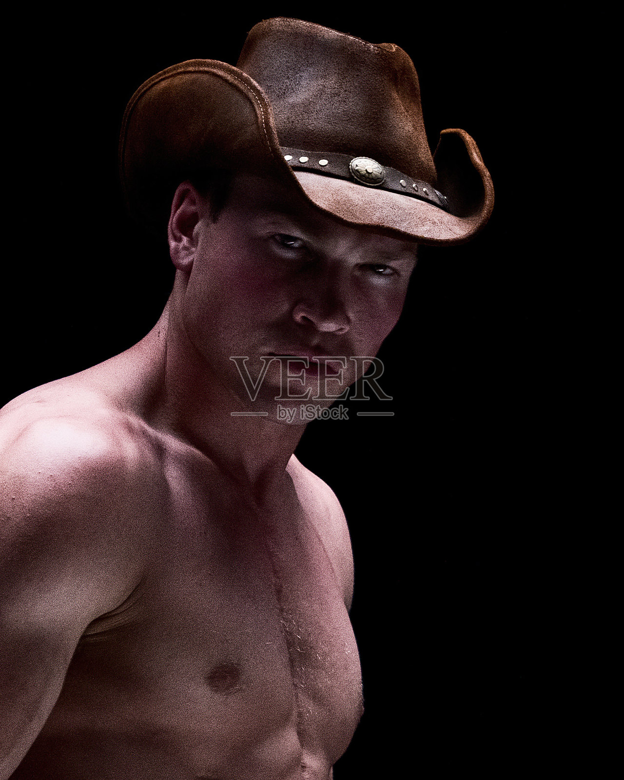 性感牛仔谁是赤膊照片摄影图片