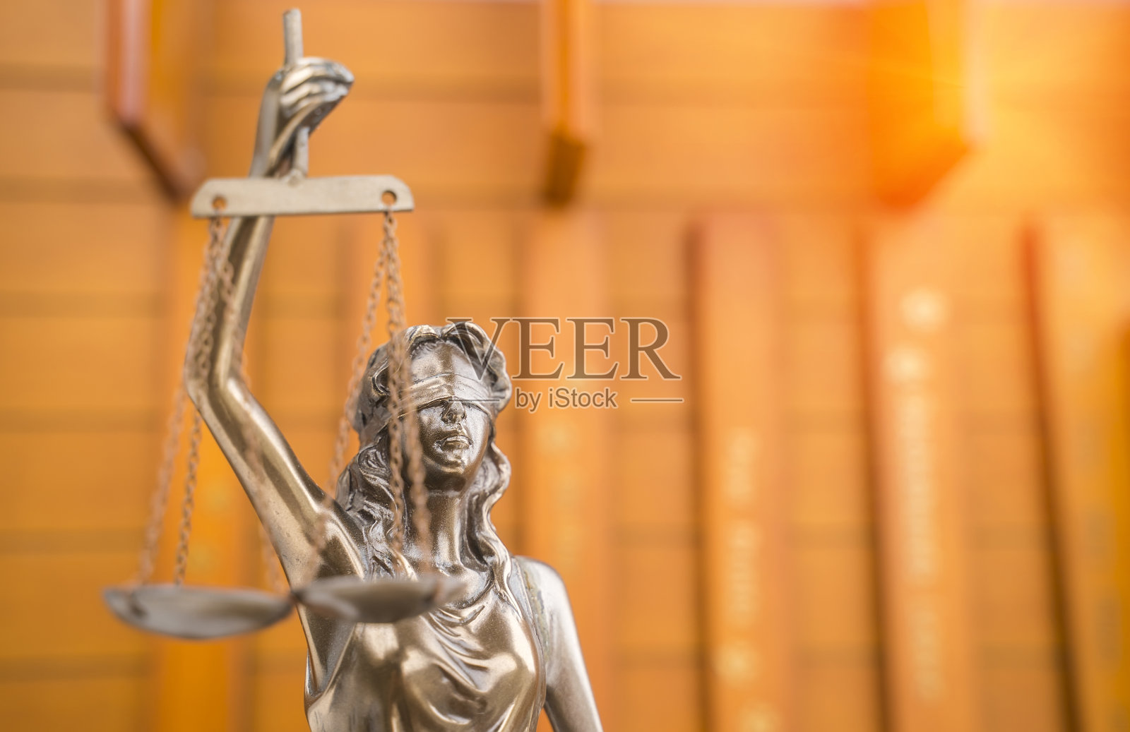 正义的雕像忒弥斯或正义，法律的概念照片摄影图片